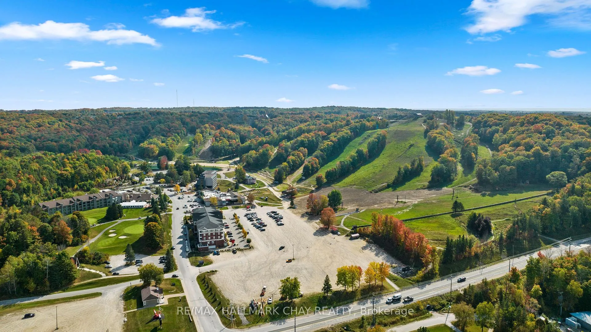 Photo 27 of Unit #G01, 80 Horseshoe Boulevard, Oro-Medonte, Horseshoe Valley — HOMEH