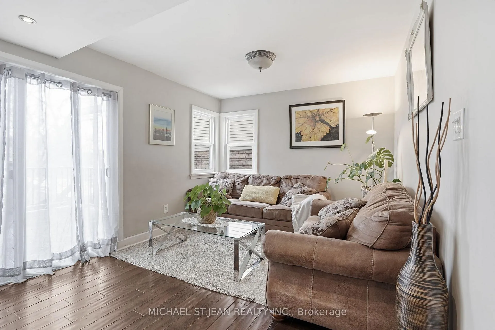 Photo 18 of 40 Runcorn Street, St. Catharines, Port Weller — HOMEH