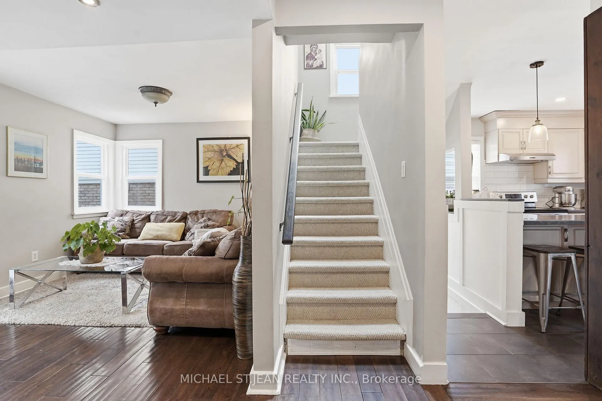 Photo 19 of 40 Runcorn Street, St. Catharines, Port Weller — HOMEH