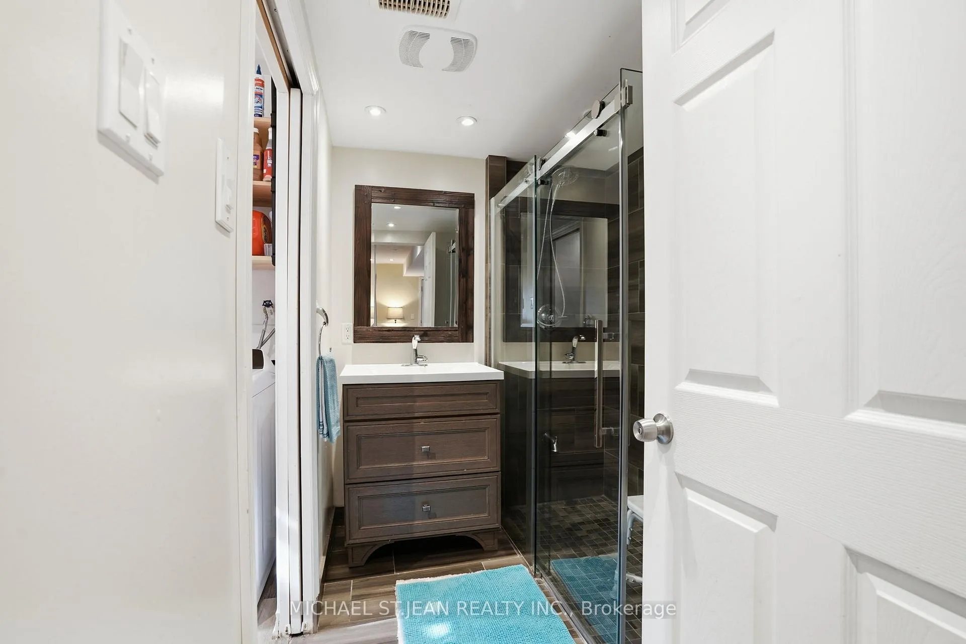 Photo 34 of 40 Runcorn Street, St. Catharines, Port Weller — HOMEH