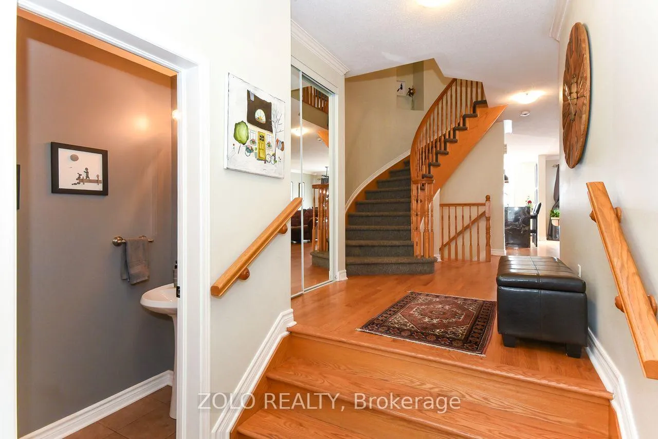Photo 3 of 2075 Hiboux Street, Ottawa, Avalon East — HOMEH