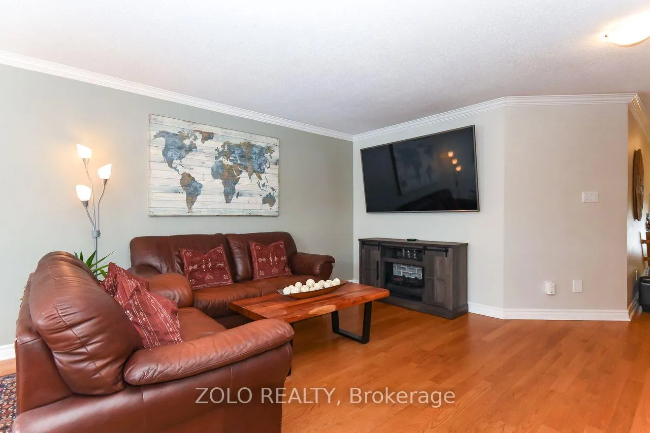 Photo 11 of 2075 Hiboux Street, Ottawa, Avalon East — HOMEH