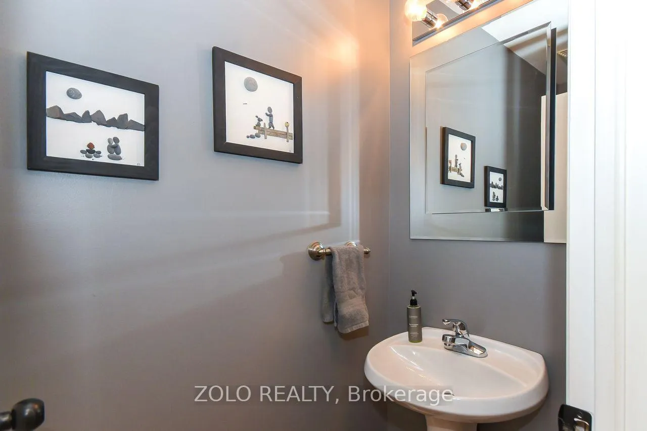 Photo 12 of 2075 Hiboux Street, Ottawa, Avalon East — HOMEH