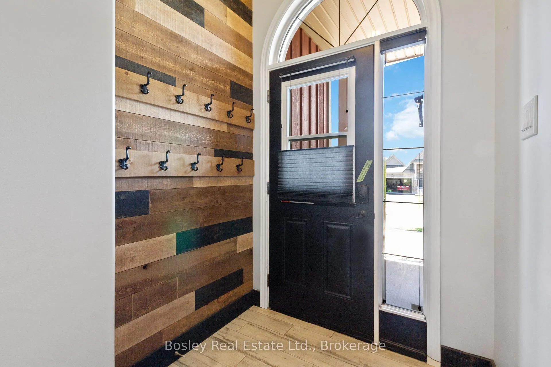 Photo 8 of Unit UPPER, 13 Cooper Street, Collingwood — HOMEH