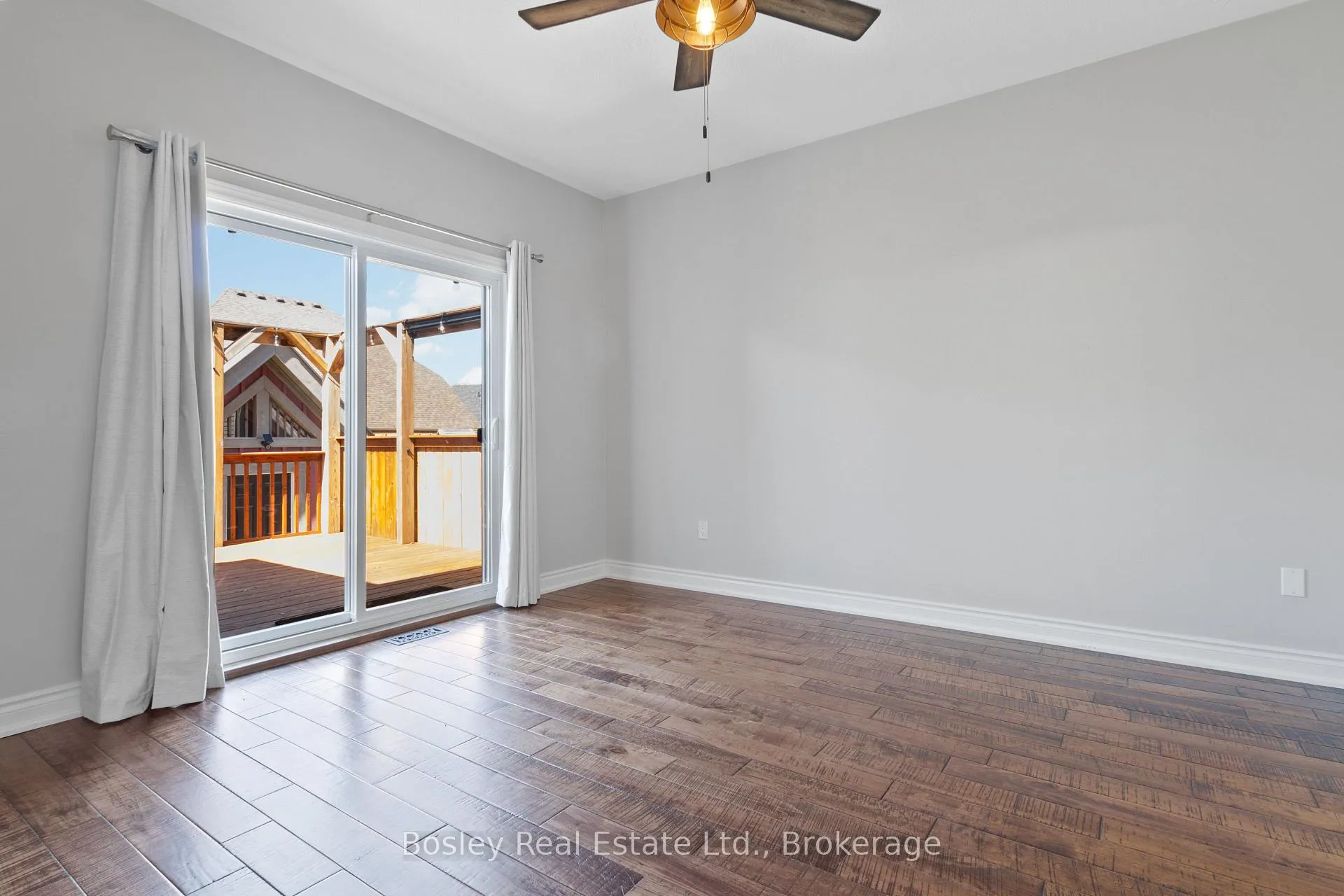 Photo 24 of Unit UPPER, 13 Cooper Street, Collingwood — HOMEH