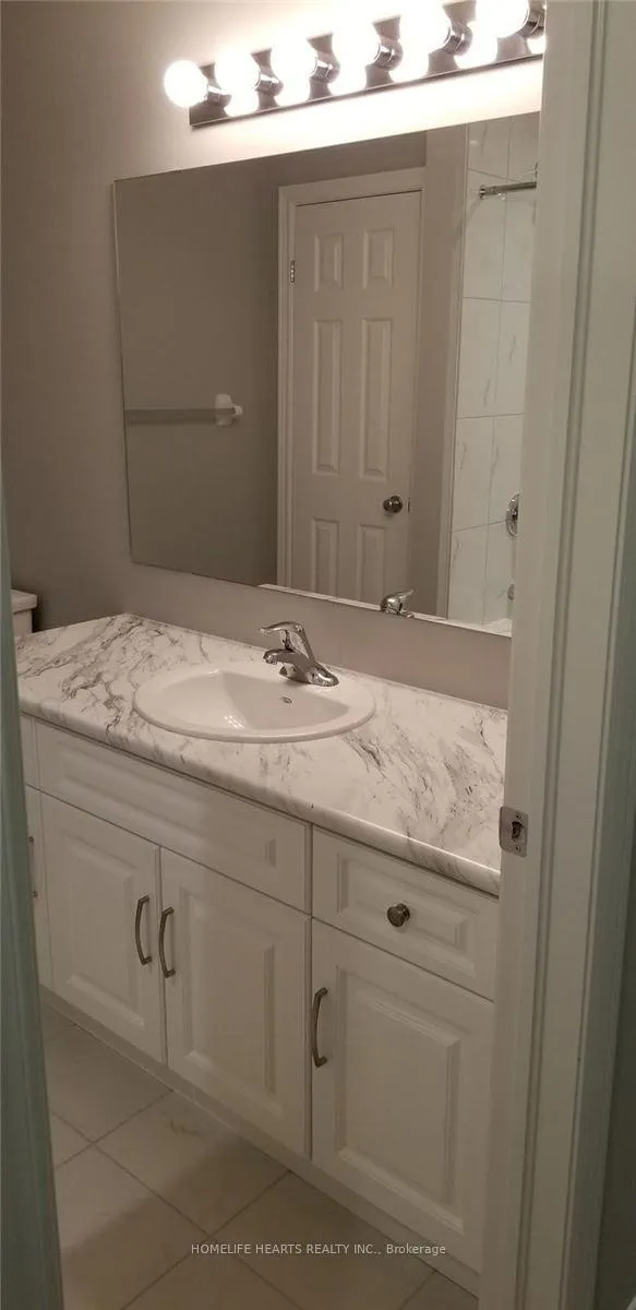 Photo 5 of 192 Macalister Boulevard, Guelph, Kortright East — HOMEH