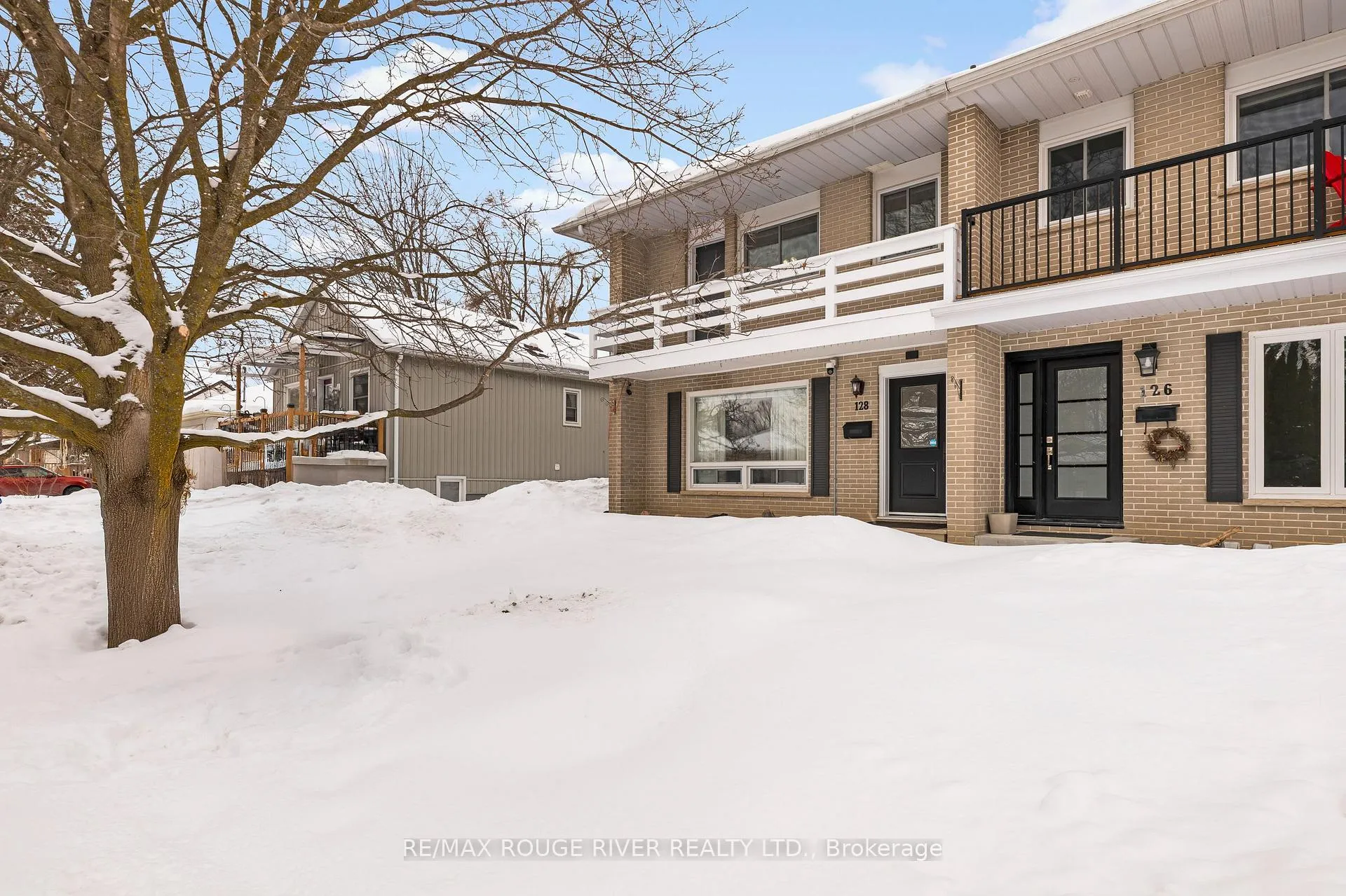Photo 3 of 128 Fradette Avenue, Peterborough, Otonabee Ward 1 — HOMEH