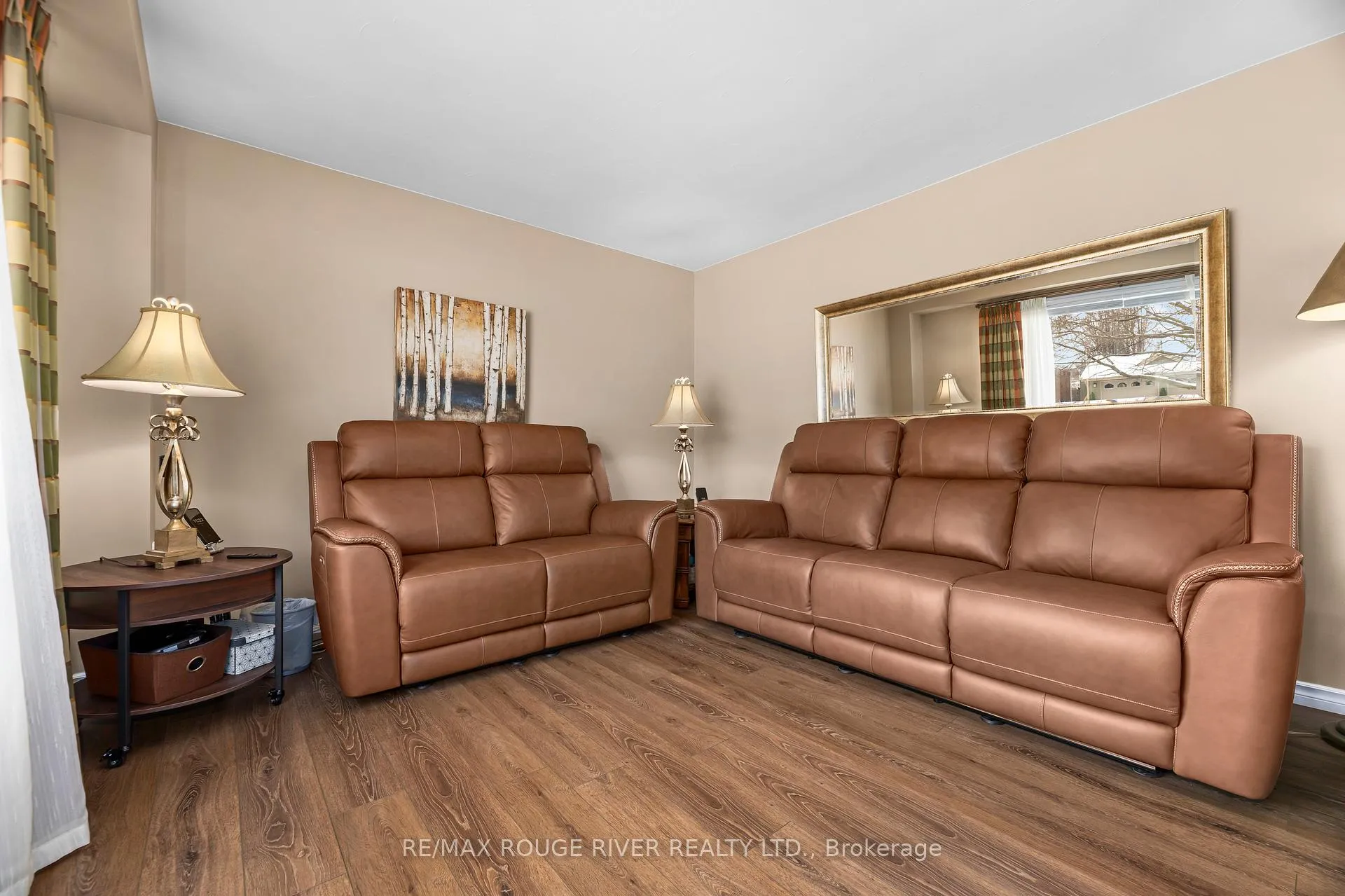 Photo 8 of 128 Fradette Avenue, Peterborough, Otonabee Ward 1 — HOMEH
