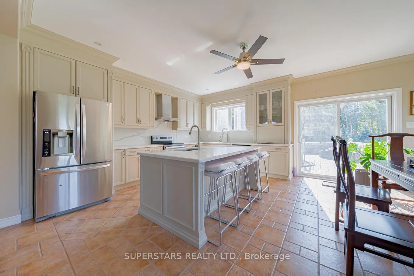 Photo 9 of 36 Red Oak Crescent, Oro-Medonte, Shanty Bay — HOMEH