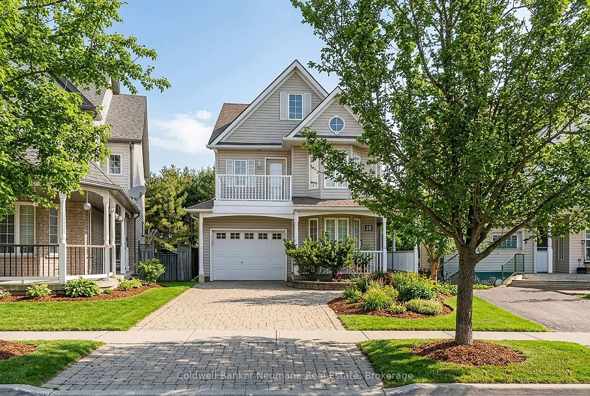 Photo 1 of 18 Carrington Place, Guelph, Kortright West — HOMEH