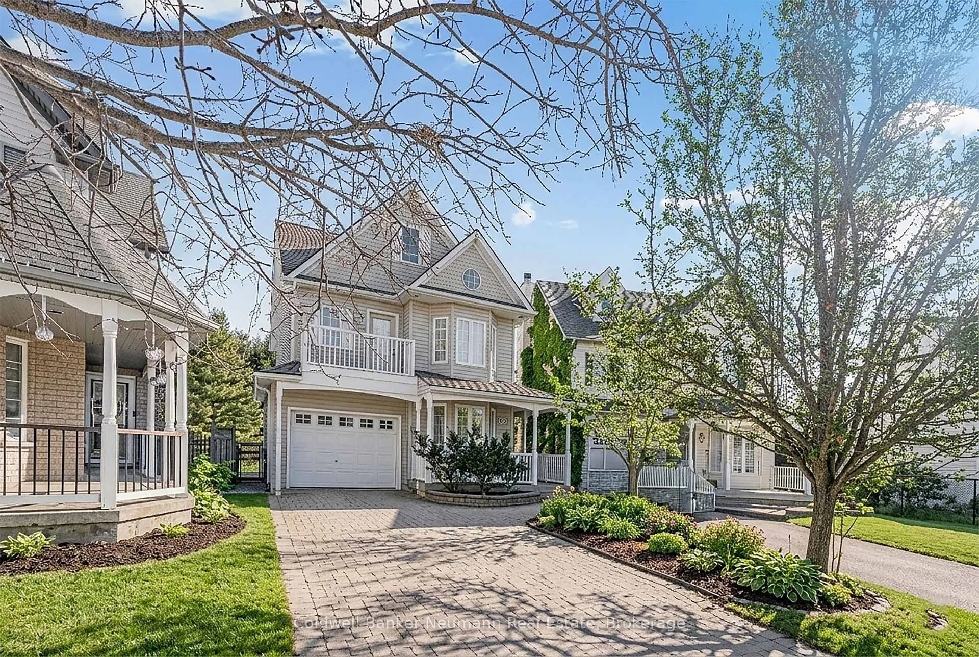 Photo 4 of 18 Carrington Place, Guelph, Kortright West — HOMEH