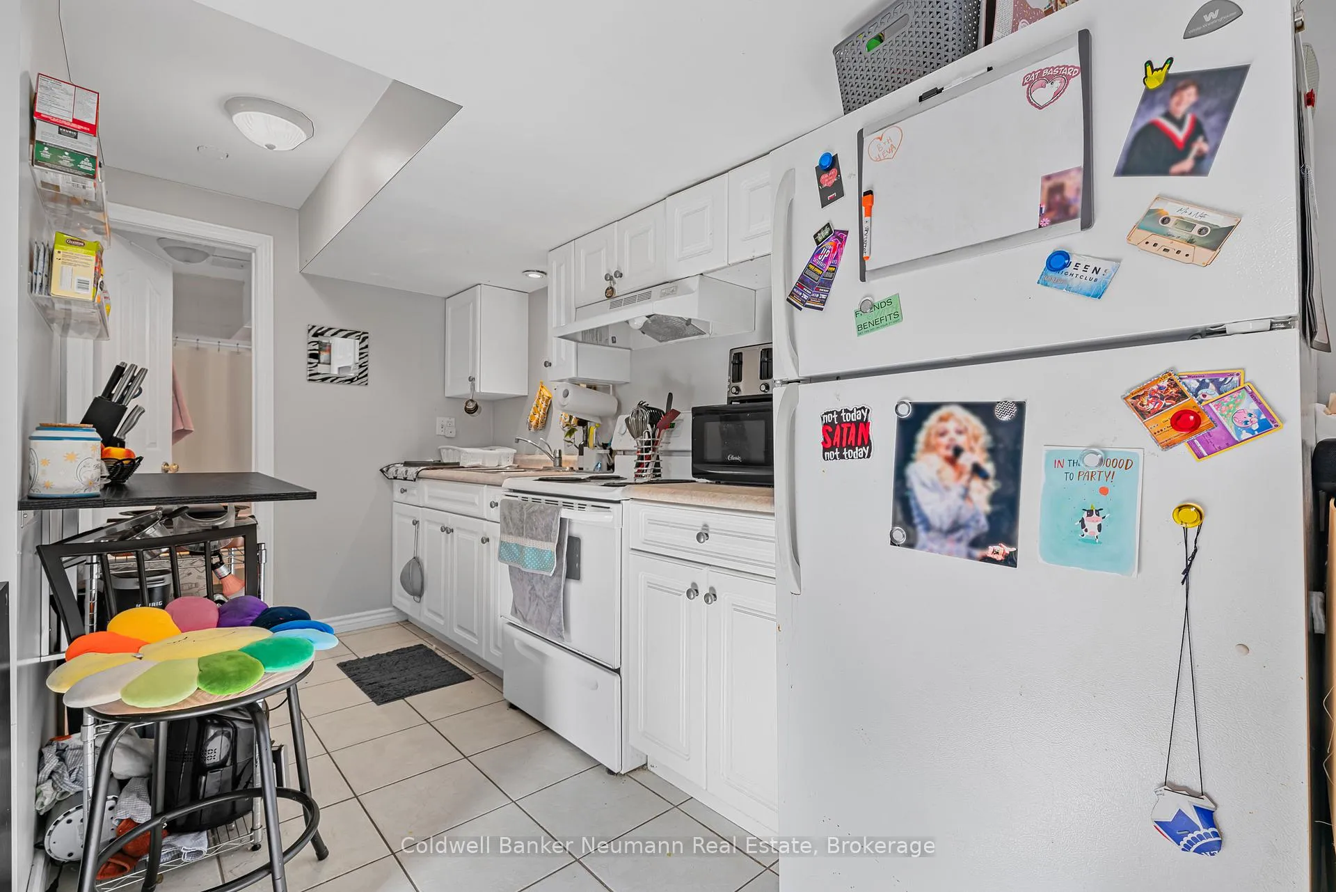 Photo 12 of 18 Carrington Place, Guelph, Kortright West — HOMEH