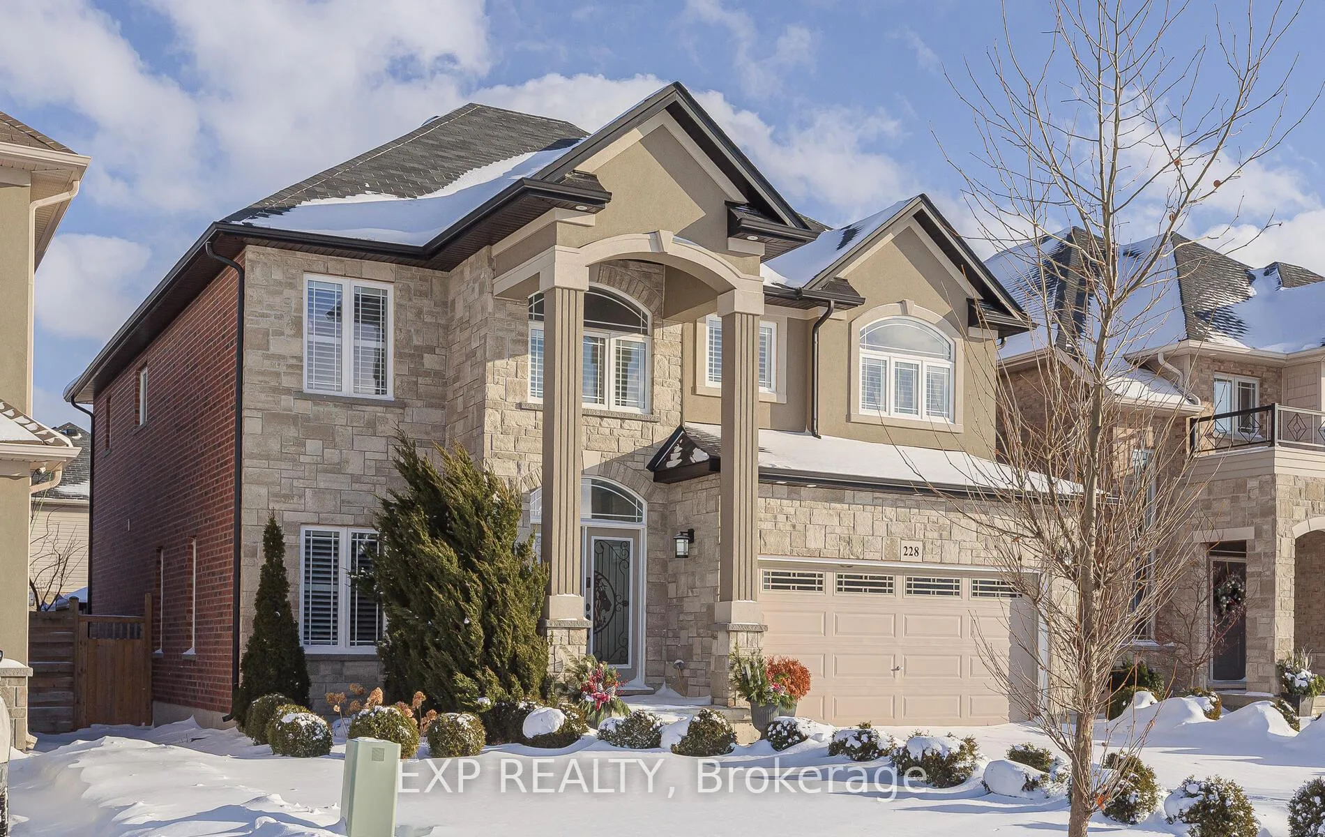 Photo 2 of 228 Greti Drive, Hamilton, Mount Hope — HOMEH