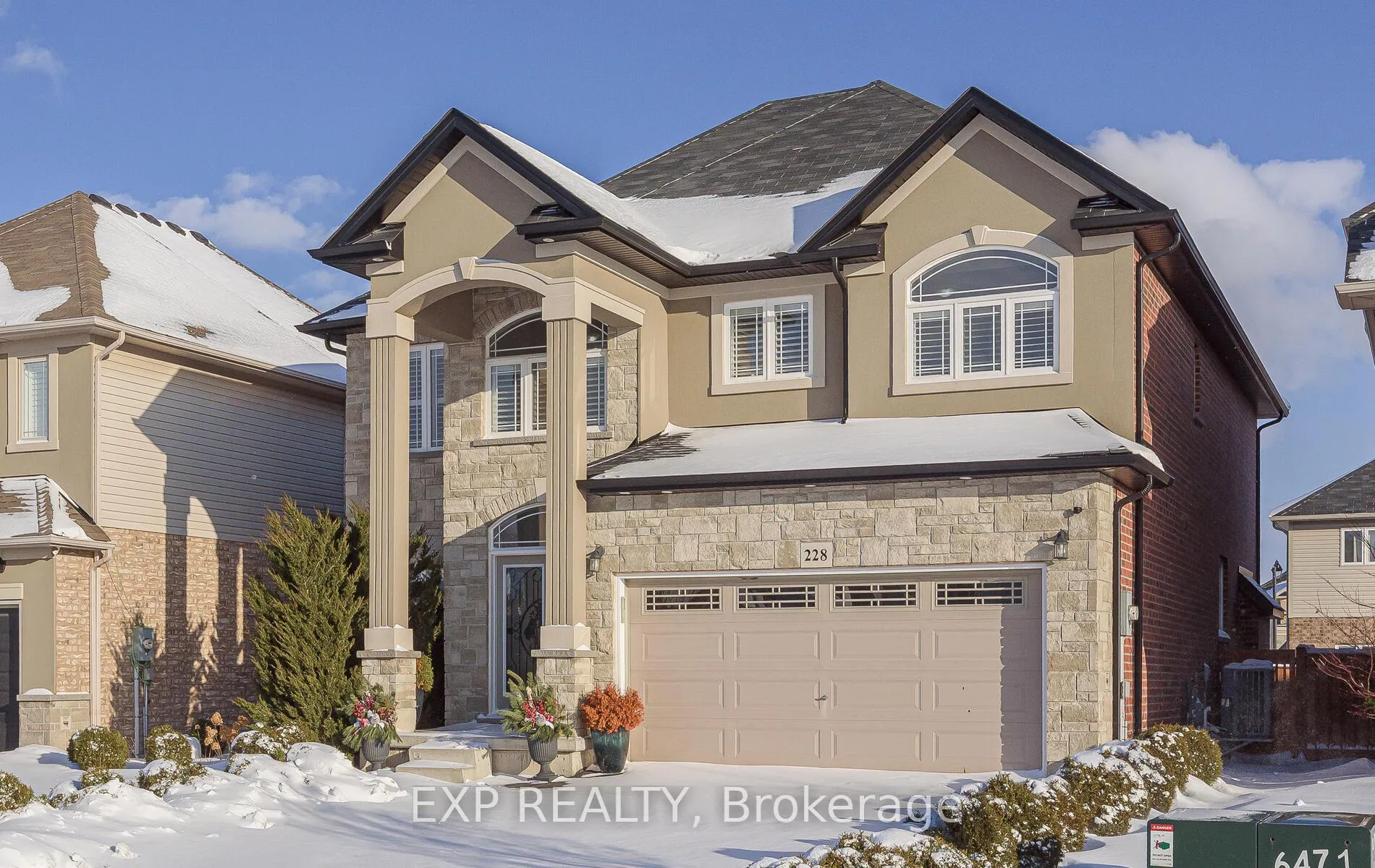 Photo 3 of 228 Greti Drive, Hamilton, Mount Hope — HOMEH