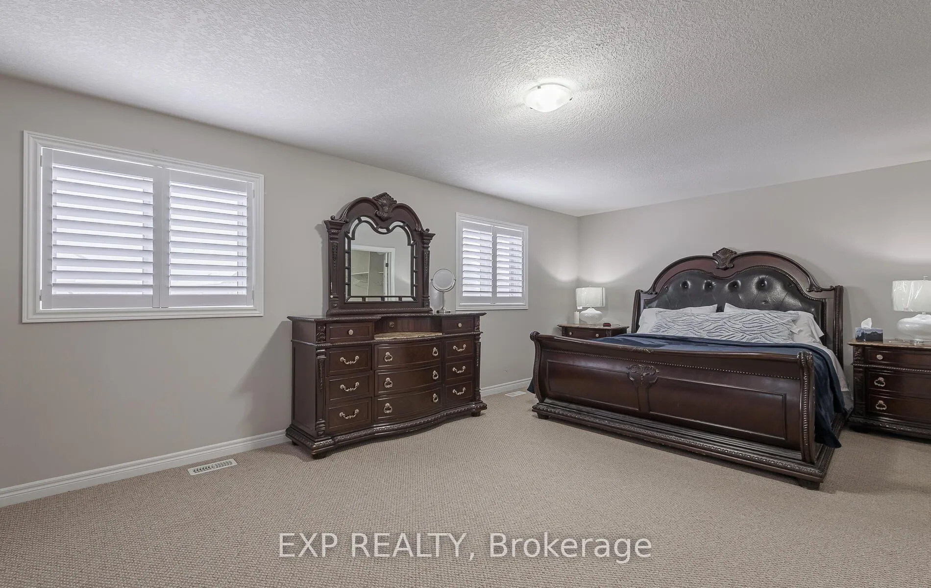 Photo 25 of 228 Greti Drive, Hamilton, Mount Hope — HOMEH
