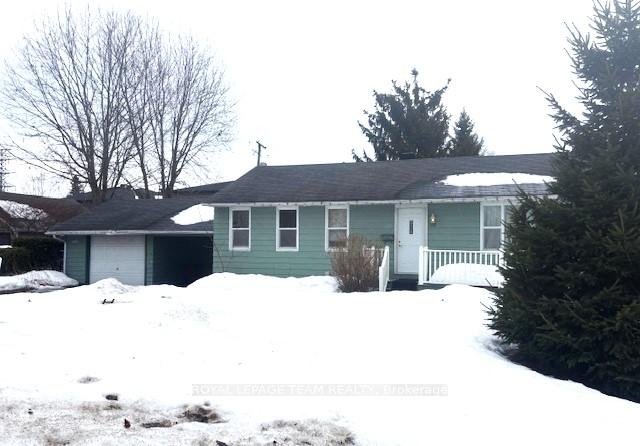 Photo 1 of 90 Granton Avenue, Ottawa, Meadowlands/St. Claire Gardens — HOMEH