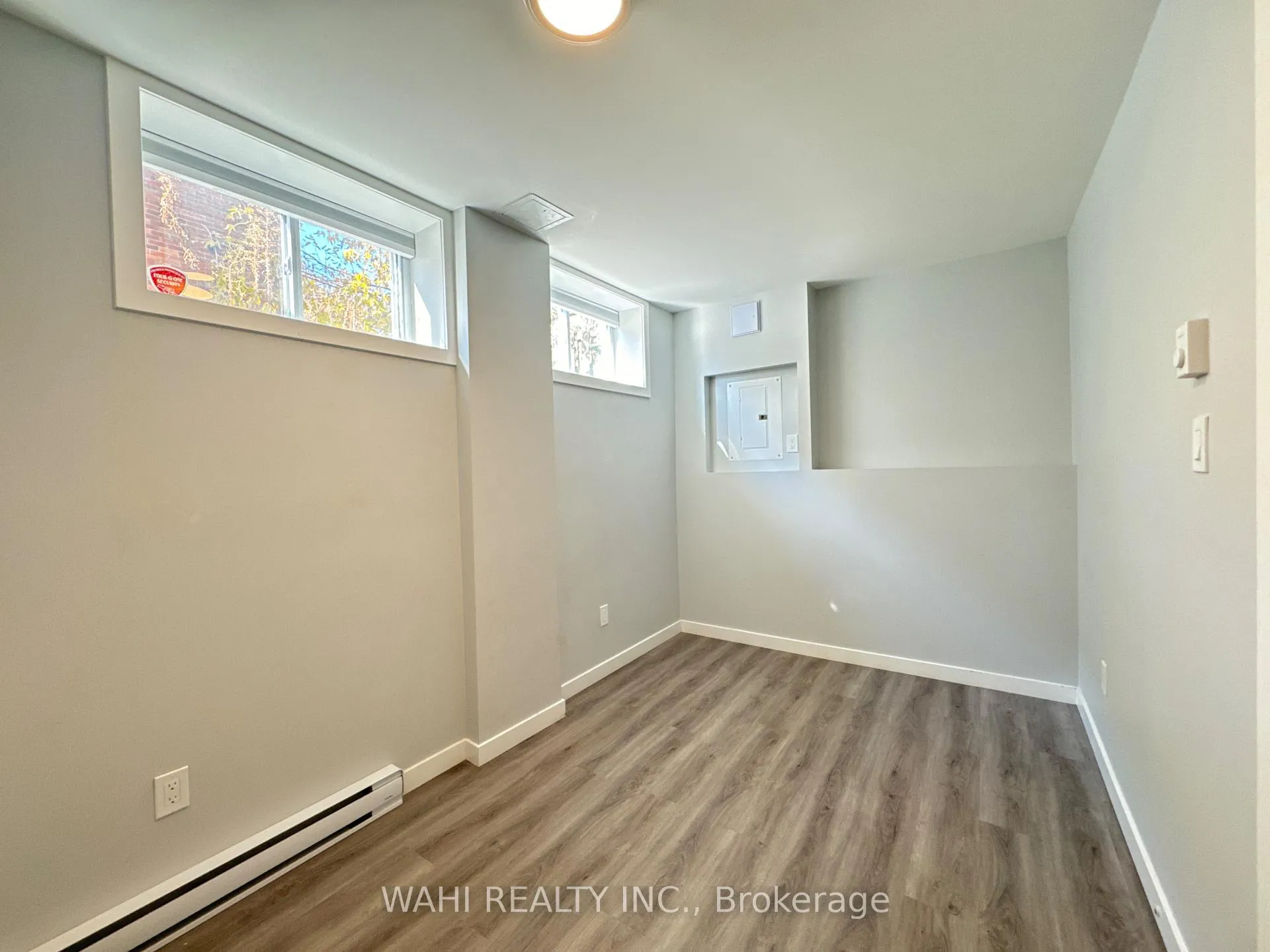 Photo 14 of 1677B Baseline Road, Ottawa, Bel Air Heights — HOMEH