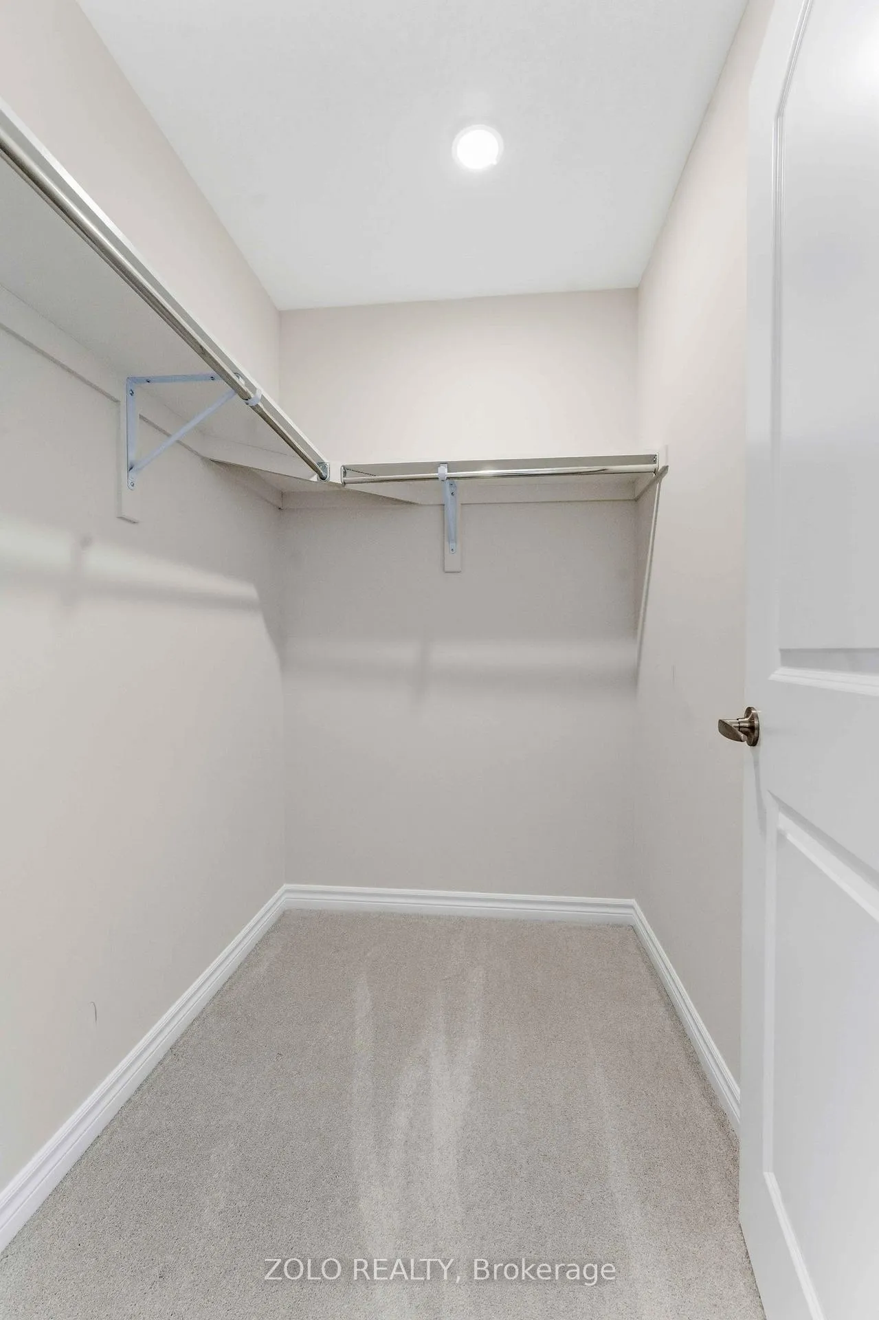Photo 10 of 4130 Obsidian Street, Ottawa, Barrhaven - Half Moon Bay — HOMEH