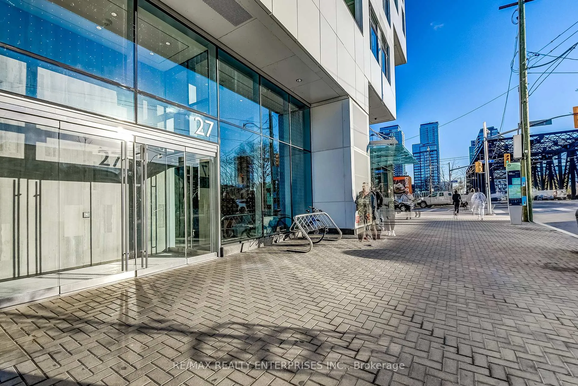 Photo 2 of Unit 1104, 27 Bathurst Street, Toronto, Waterfront Communities — HOMEH