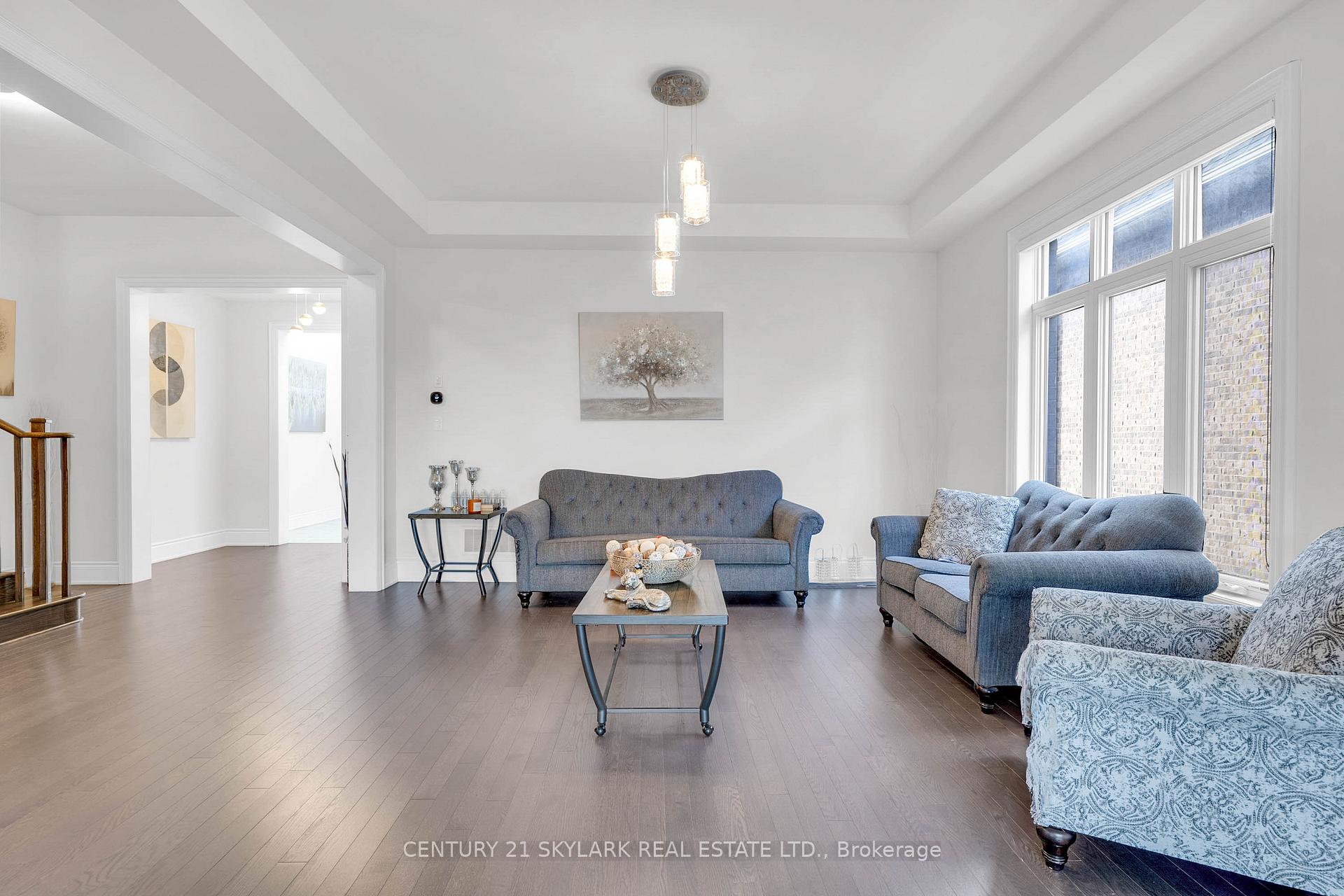 Photo 8 of 84 Stokes Drive, King, Nobleton — HOMEH