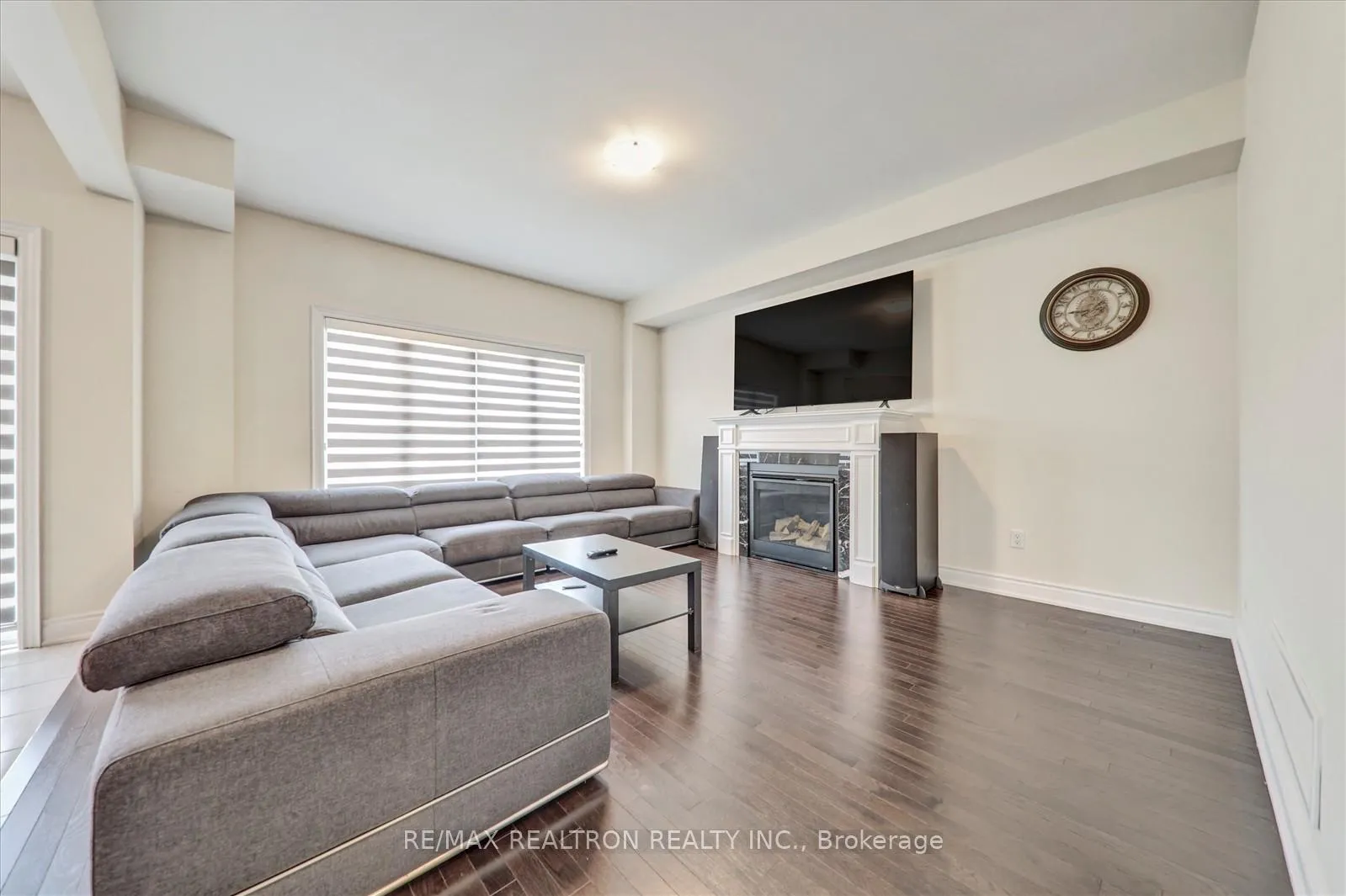 Photo 5 of 96 Kennedy Boulevard, New Tecumseth, Rural New Tecumseth — HOMEH