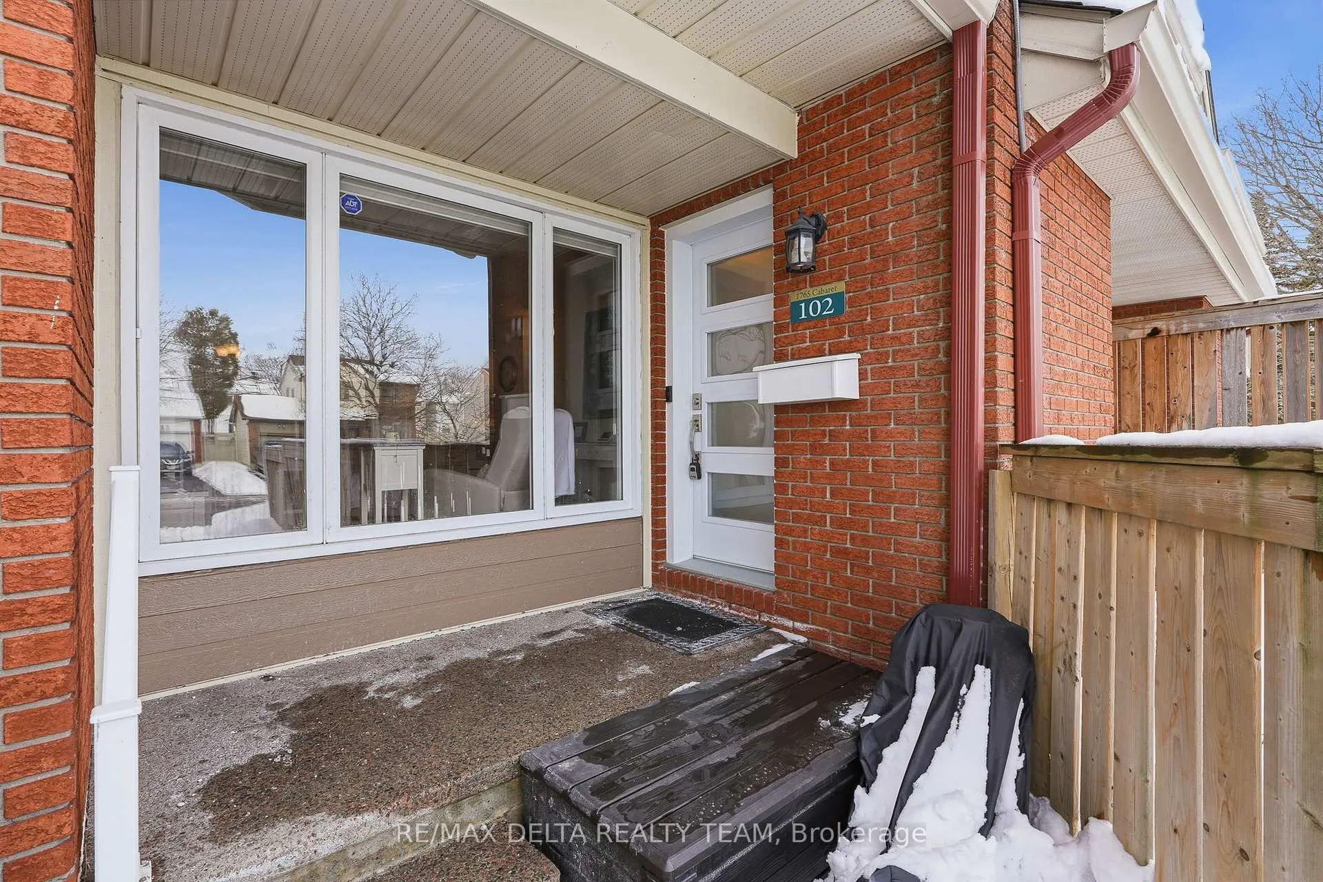 Photo 2 of Unit 102, 1765 Cabaret Lane, Ottawa, Fallingbrook/Pineridge — HOMEH