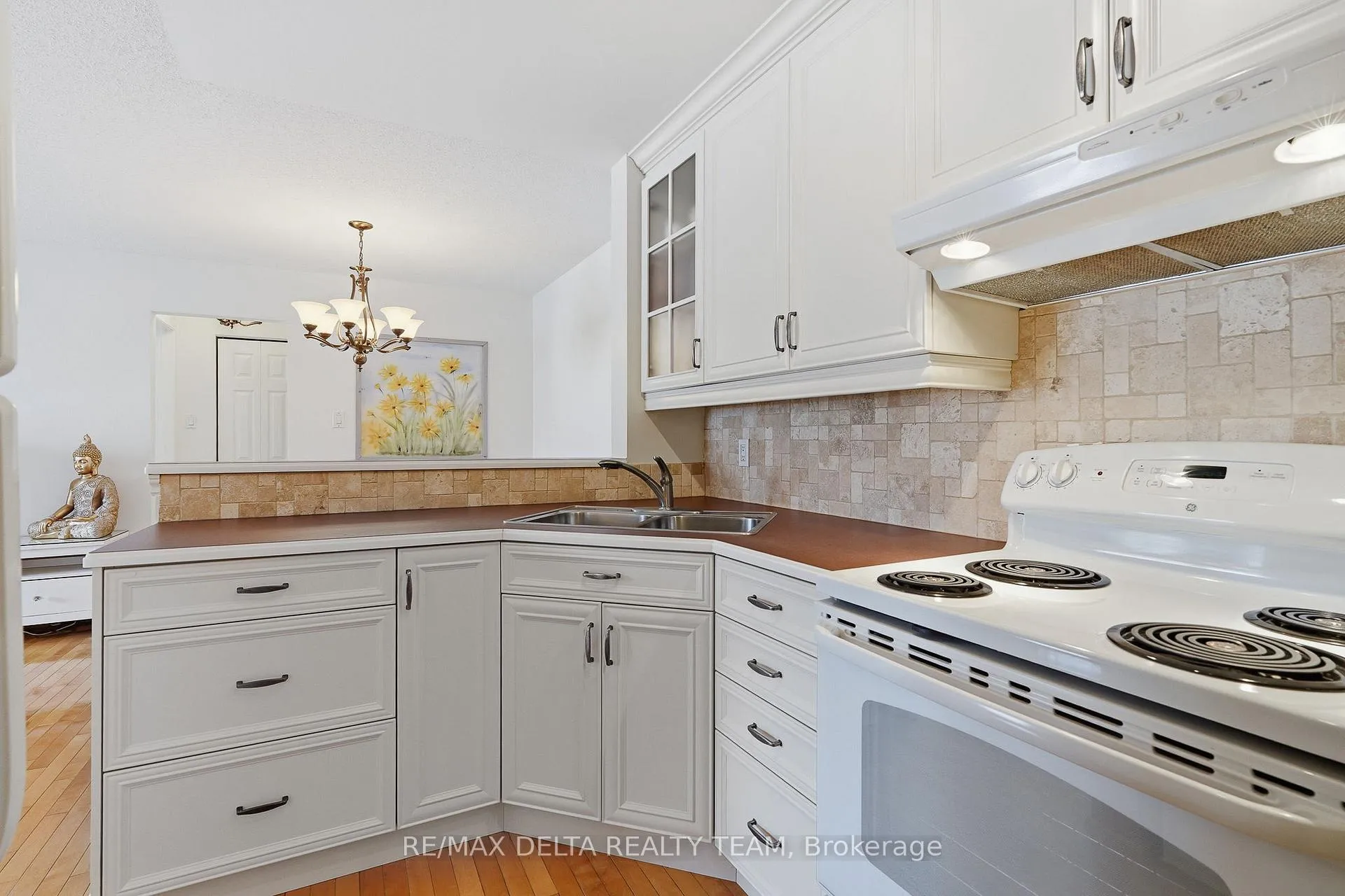 Photo 13 of Unit 102, 1765 Cabaret Lane, Ottawa, Fallingbrook/Pineridge — HOMEH