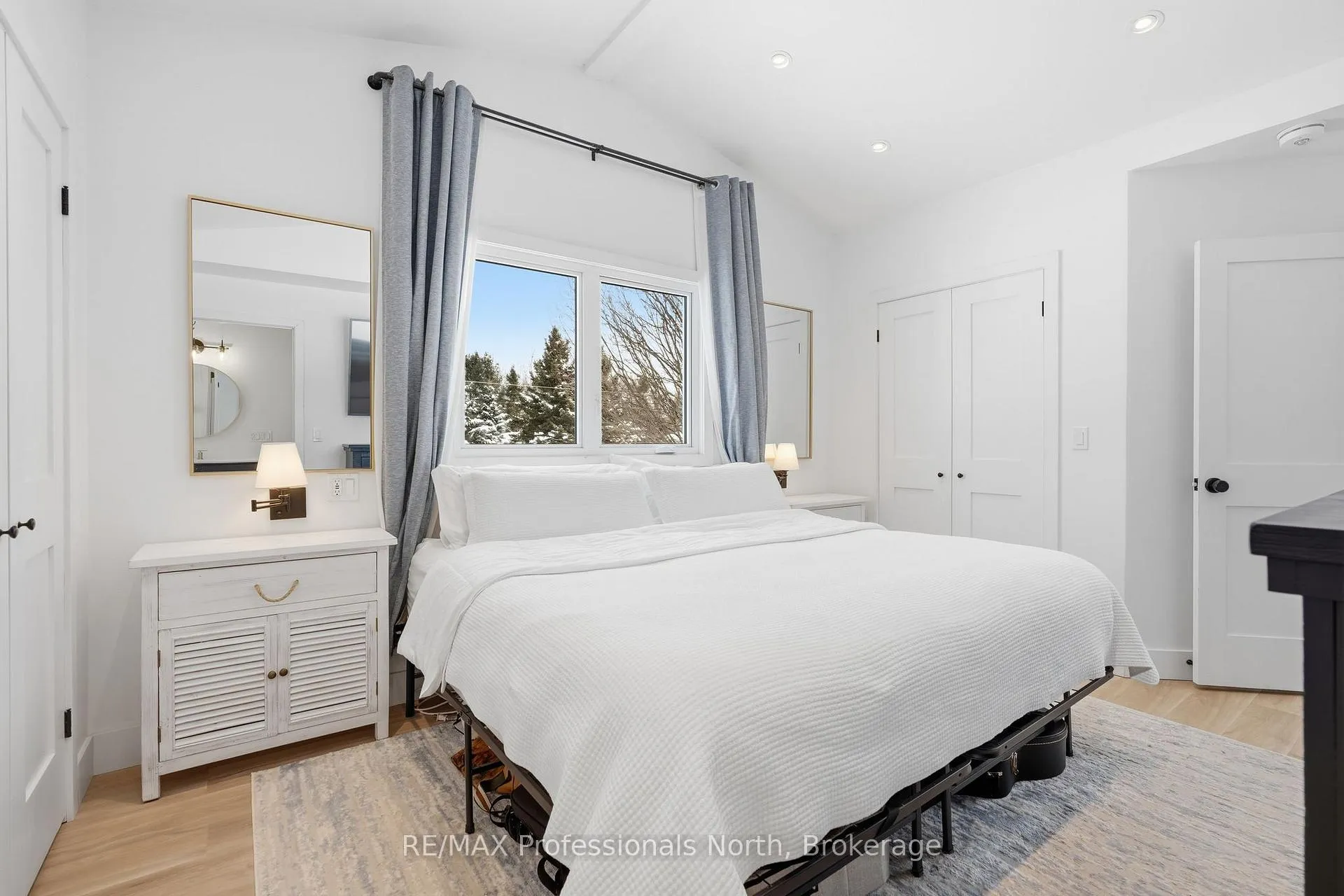 Photo 30 of 26 Maypark Drive, Bracebridge, Monck (Bracebridge) — HOMEH