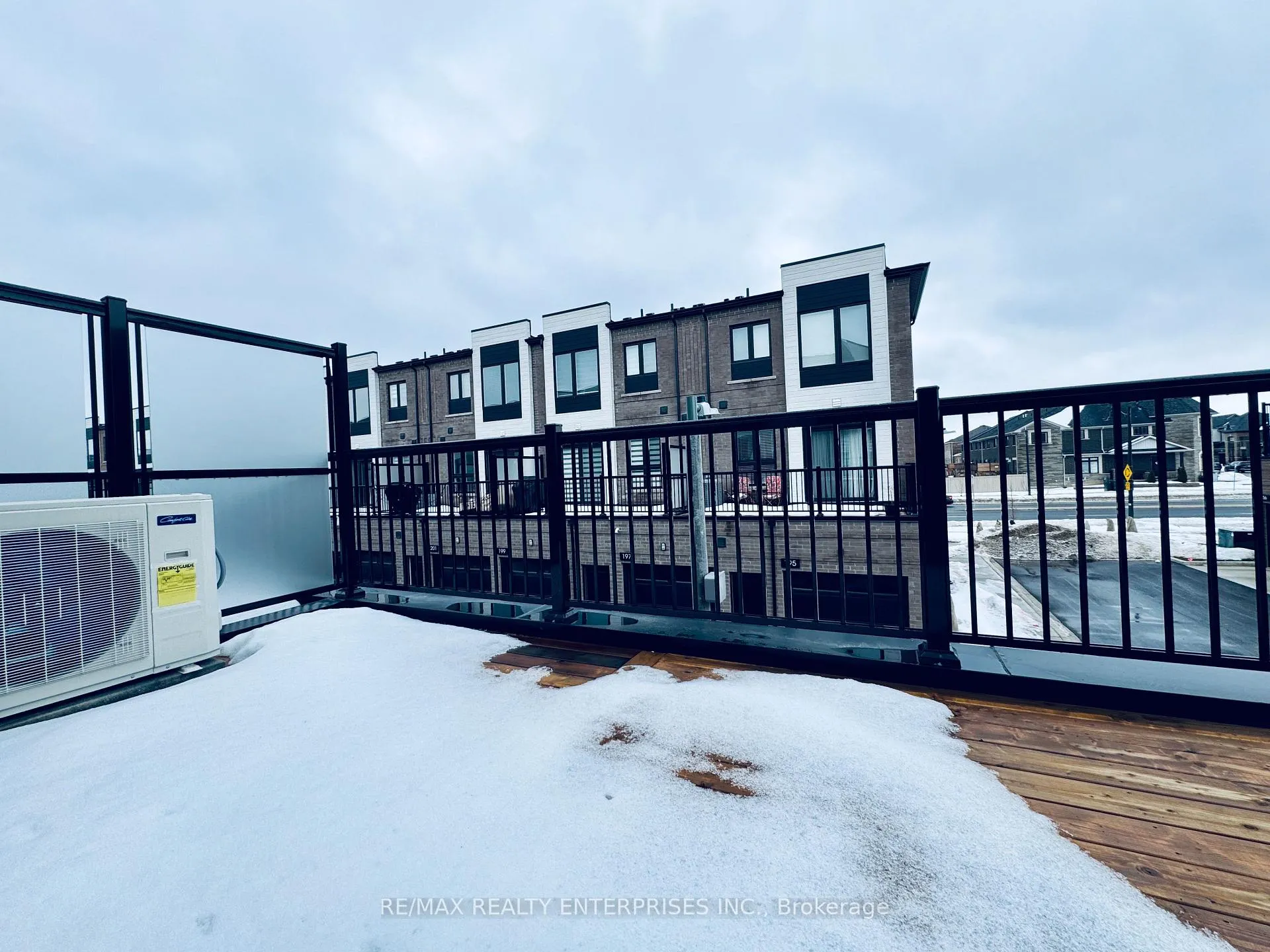 Photo 14 of Unit 1, 70 Kenesky Drive, Hamilton, Waterdown — HOMEH