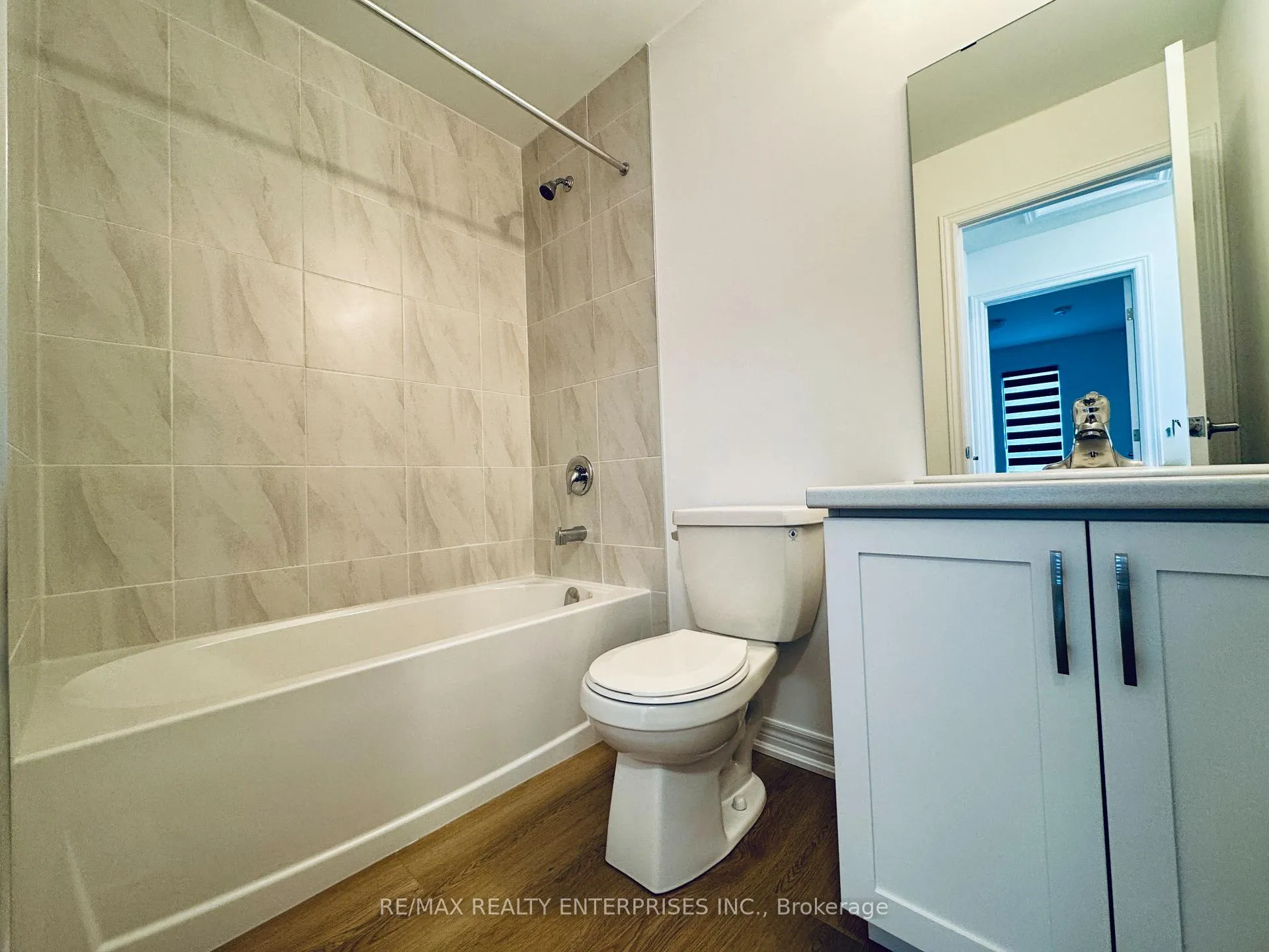 Photo 19 of Unit 1, 70 Kenesky Drive, Hamilton, Waterdown — HOMEH