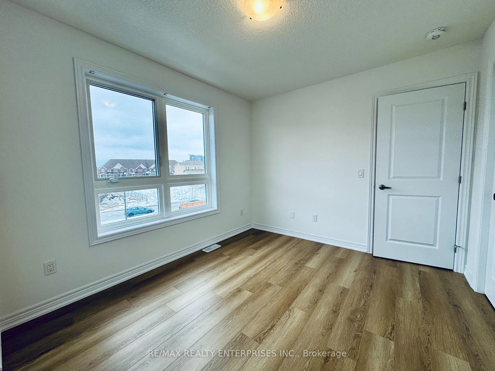 Photo 25 of Unit 1, 70 Kenesky Drive, Hamilton, Waterdown — HOMEH