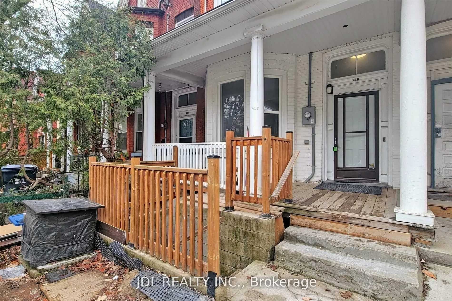 Photo 3 of 216 Mc Caul Street, Toronto, Kensington-Chinatown — HOMEH