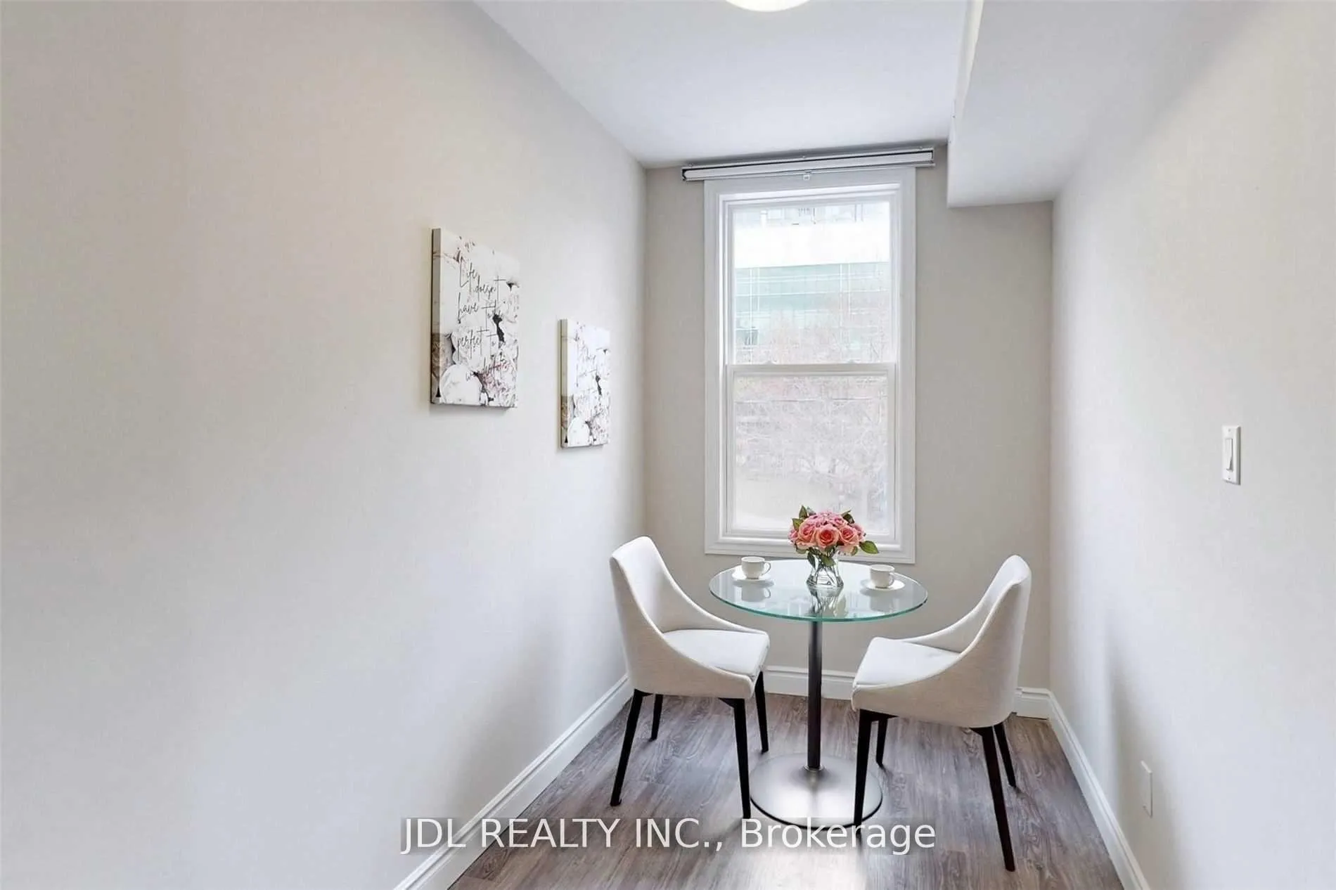 Photo 17 of 216 Mc Caul Street, Toronto, Kensington-Chinatown — HOMEH