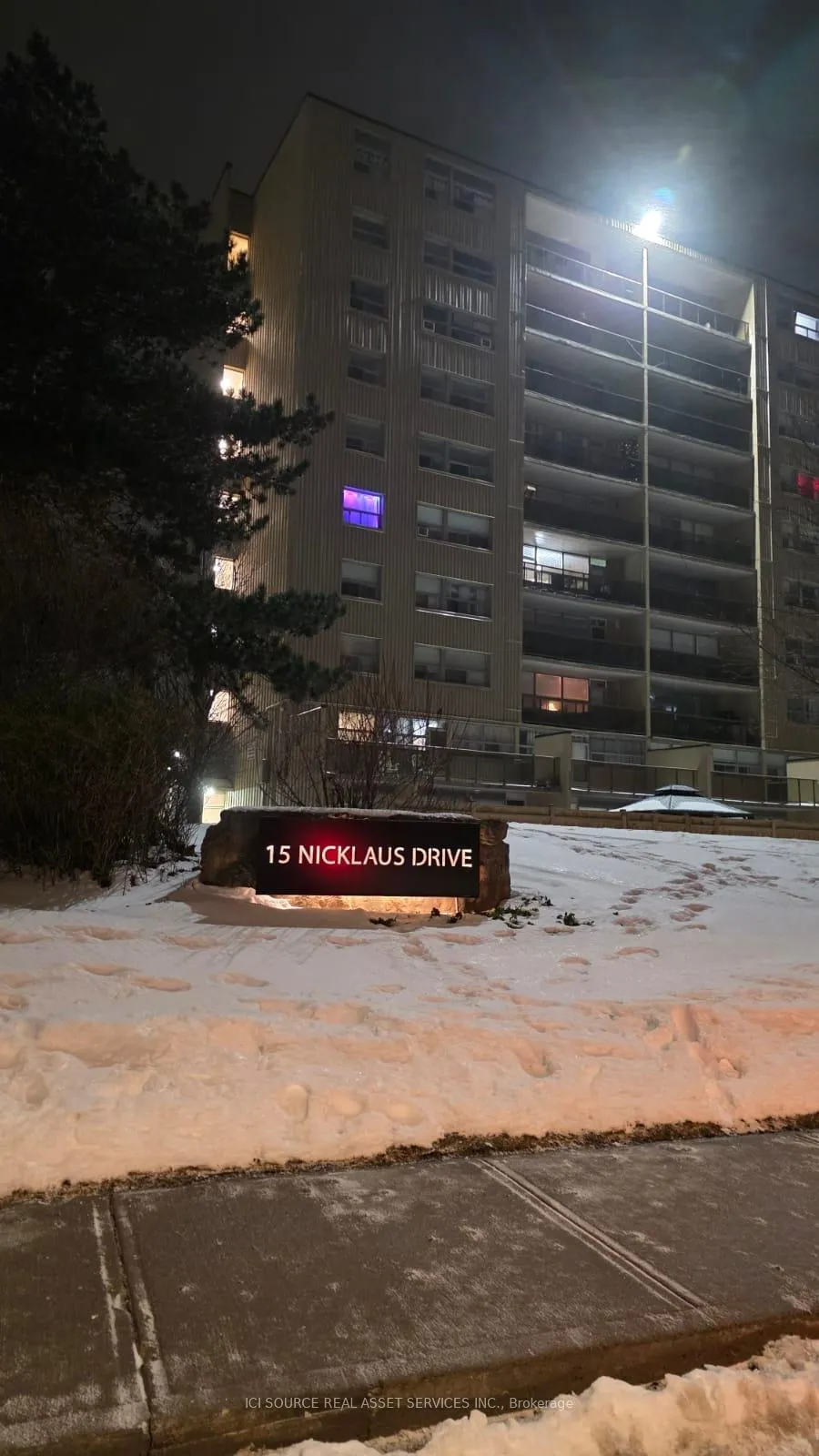 Photo 3 of Unit 21, 15 Nicklaus Drive, Hamilton, Vincent — HOMEH