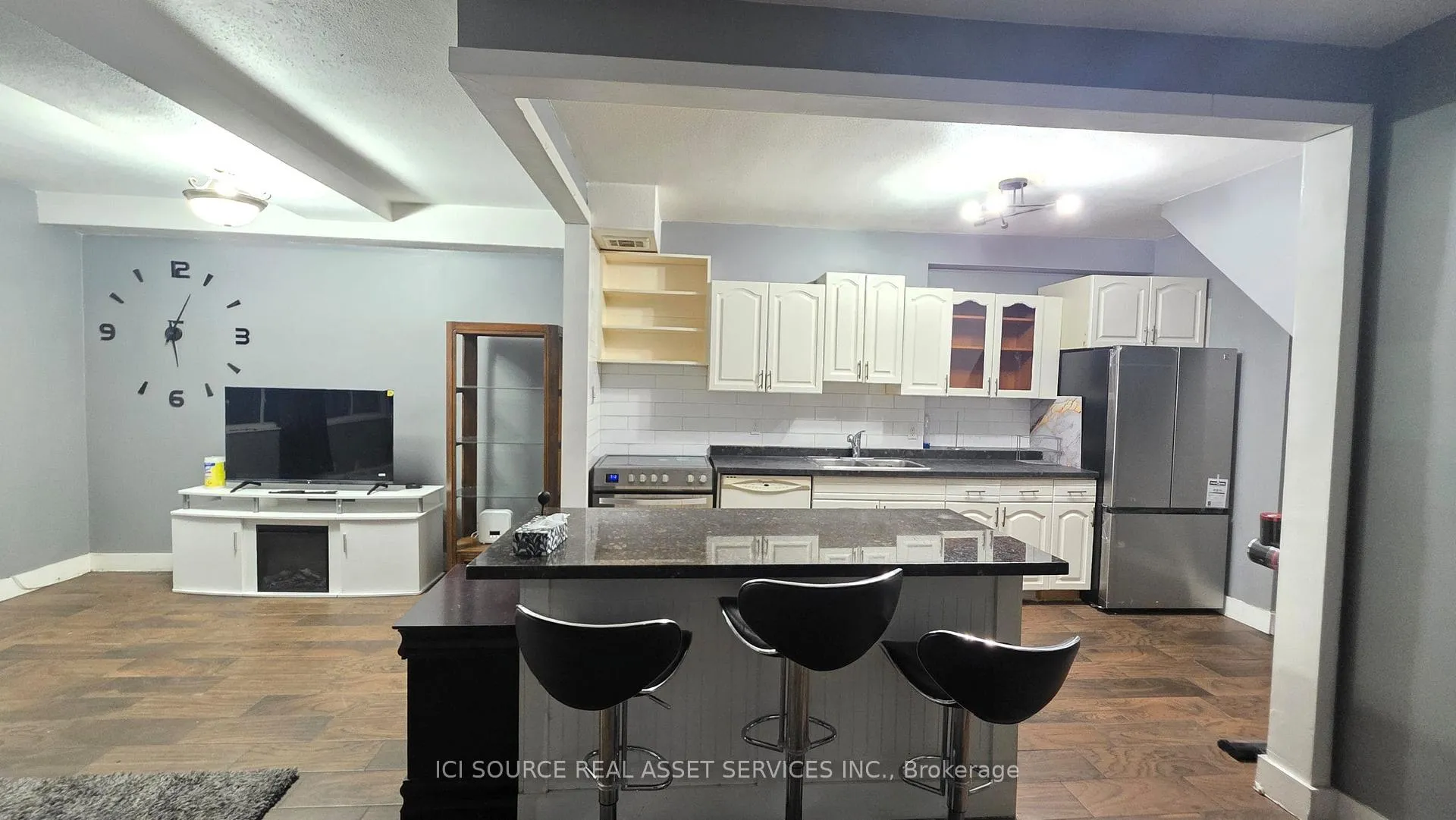 Photo 5 of Unit 21, 15 Nicklaus Drive, Hamilton, Vincent — HOMEH