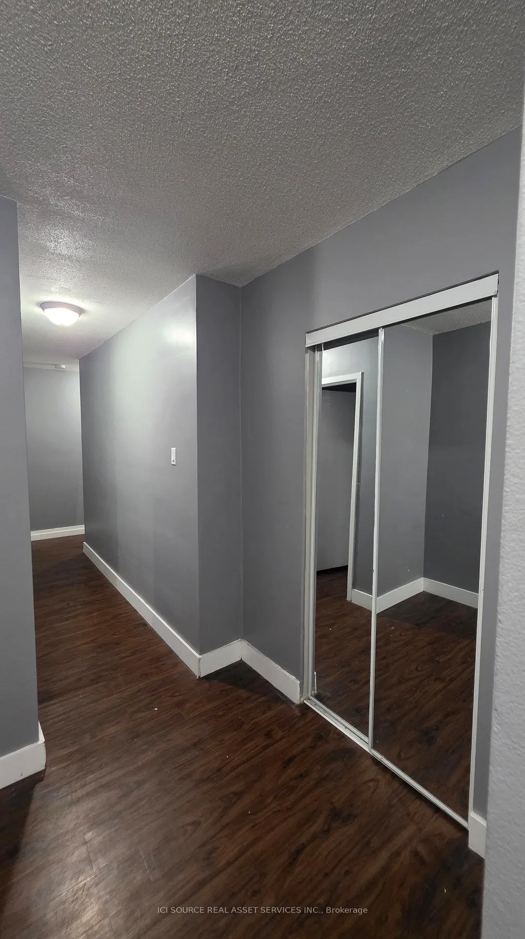 Photo 17 of Unit 21, 15 Nicklaus Drive, Hamilton, Vincent — HOMEH