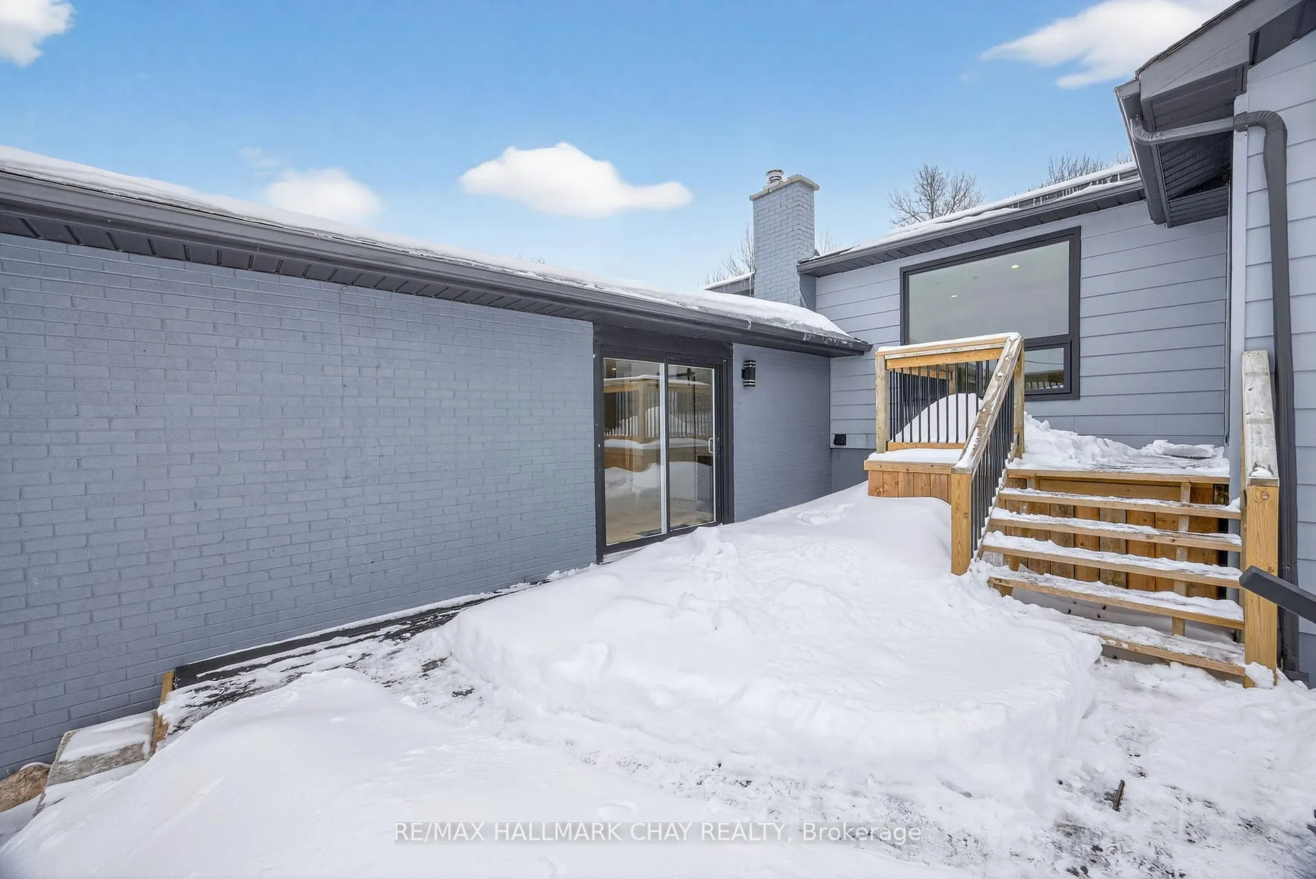 Photo 16 of Unit 2, 5277 5th Side Road, Essa, Rural Essa — HOMEH