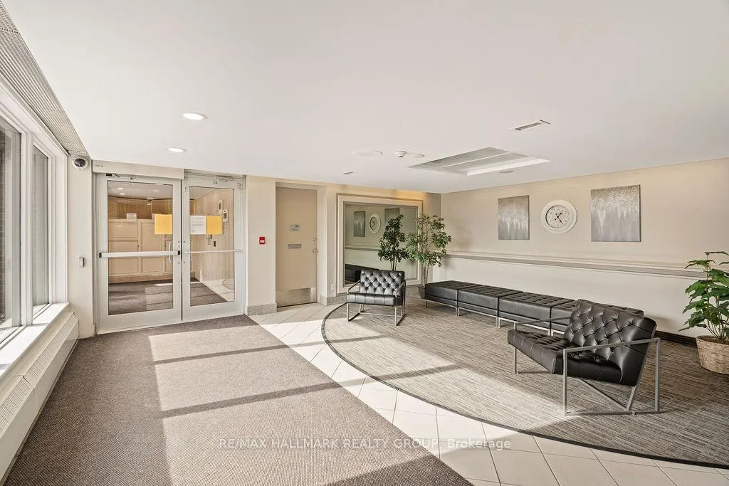 Photo 3 of Unit 502, 915 Elmsmere Road, Ottawa, Beacon Hill South — HOMEH