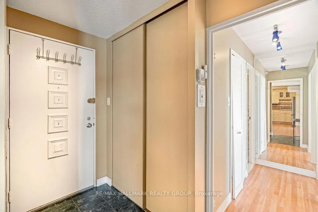 Photo 5 of Unit 502, 915 Elmsmere Road, Ottawa, Beacon Hill South — HOMEH