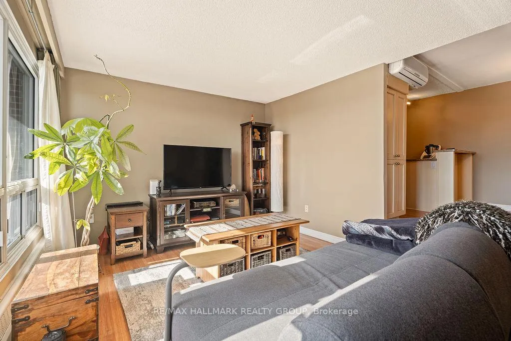 Photo 17 of Unit 502, 915 Elmsmere Road, Ottawa, Beacon Hill South — HOMEH