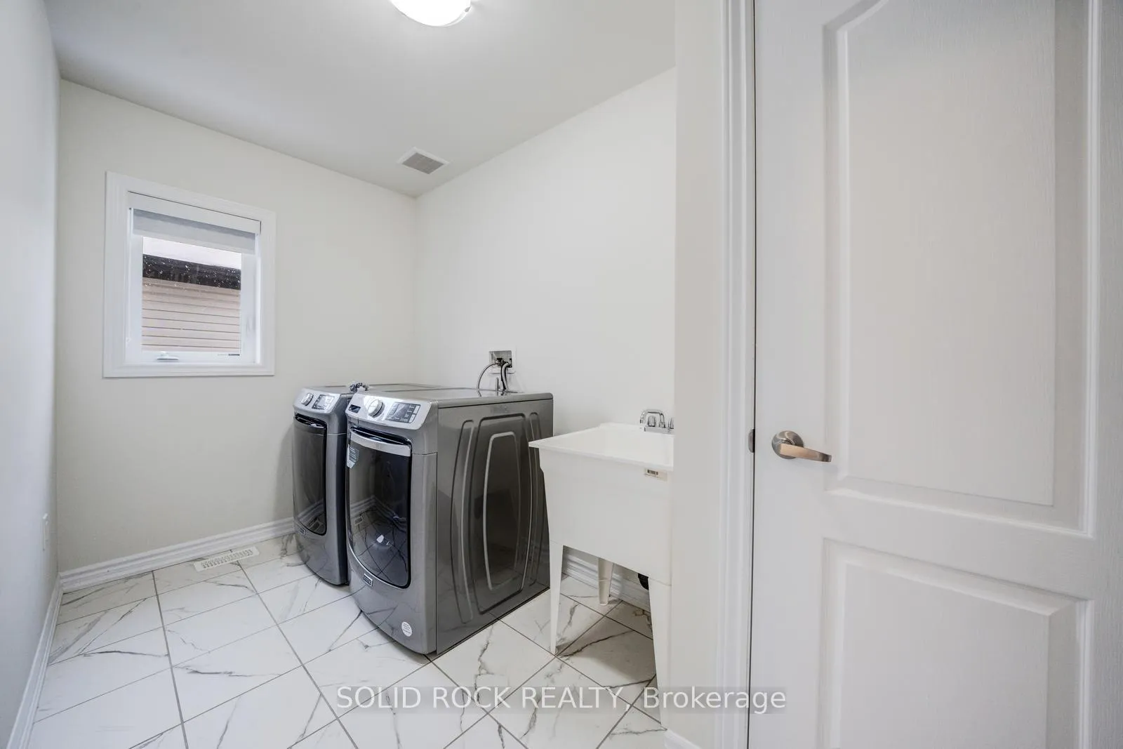 Photo 19 of 99 Anderson Road, Brantford — HOMEH