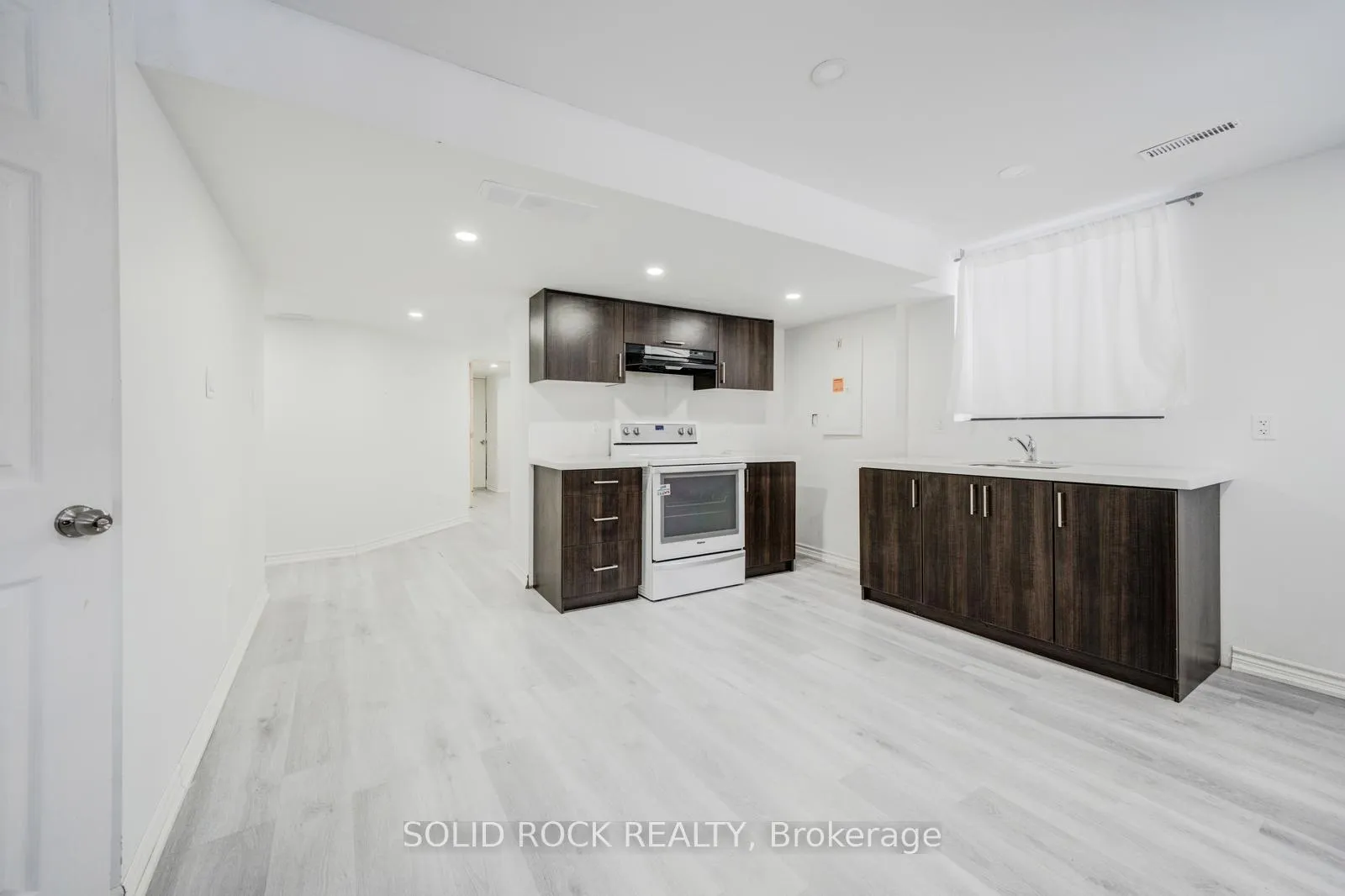 Photo 32 of 99 Anderson Road, Brantford — HOMEH