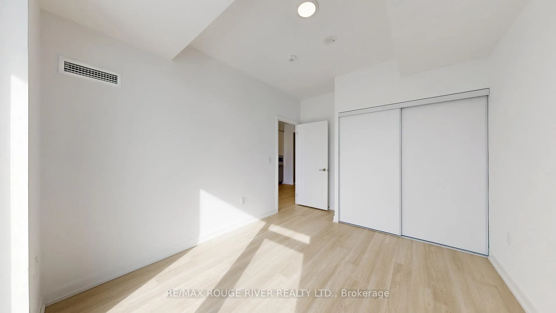 Photo 15 of Unit B-1208, 9751 Markham Road, Markham, Greensborough — HOMEH