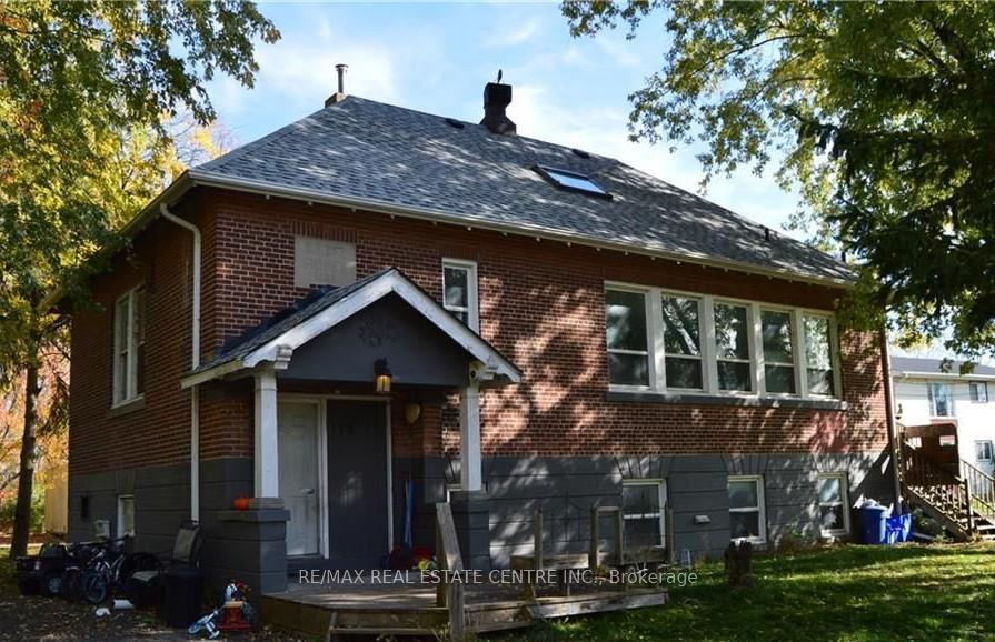 Photo 2 of 19 Quinte View Dr Circle, Quinte West, Sidney Ward — HOMEH