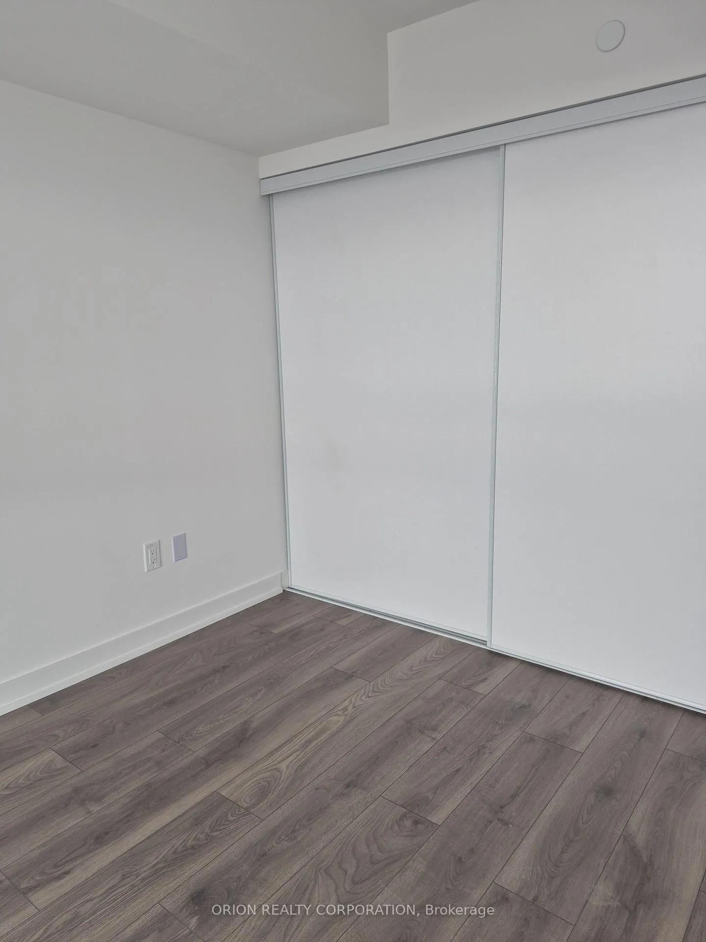 Photo 4 of Unit 1907, 1010 Sandy Beach Road, Pickering, Bay Ridges — HOMEH