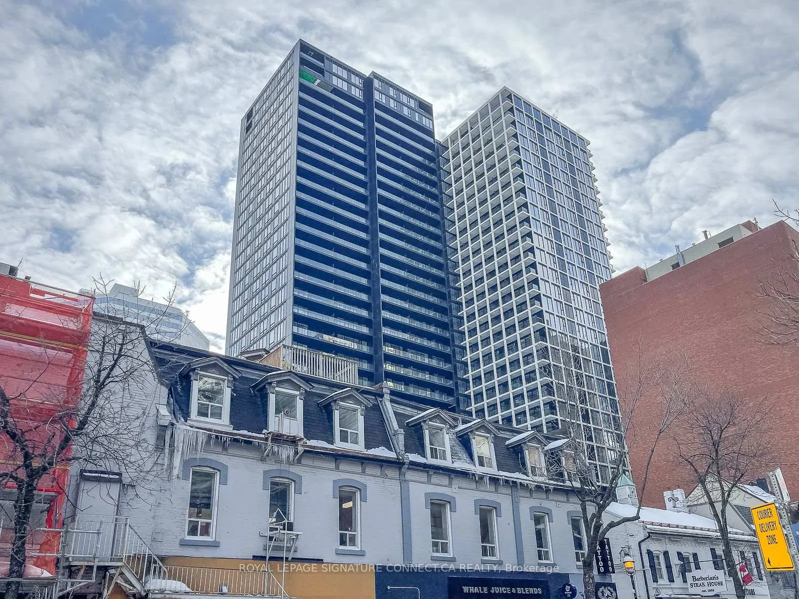 Front of Unit 517, 20 Edward Street