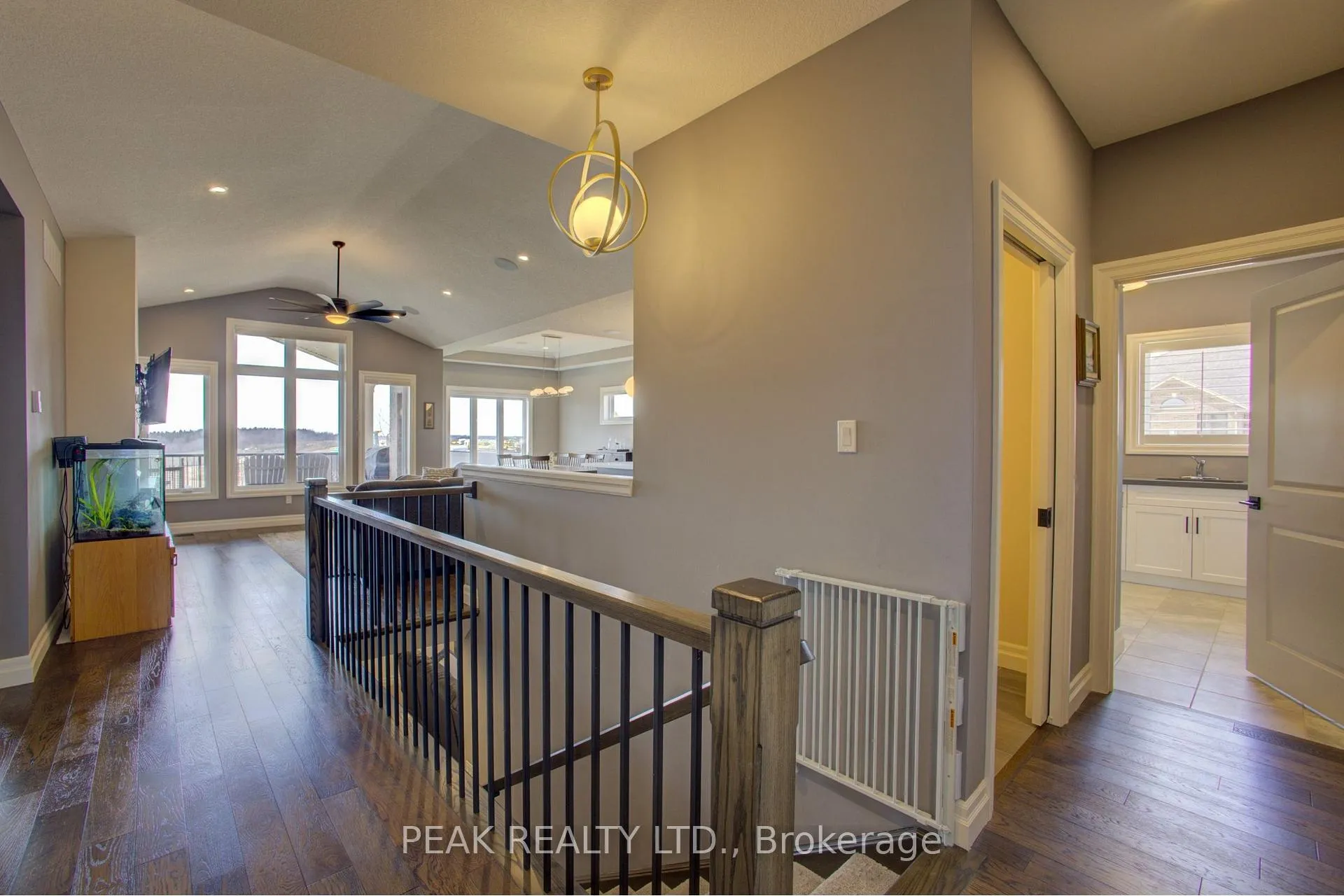 Photo 5 of 138 Ridgeview Drive, Mapleton, Rural Mapleton — HOMEH