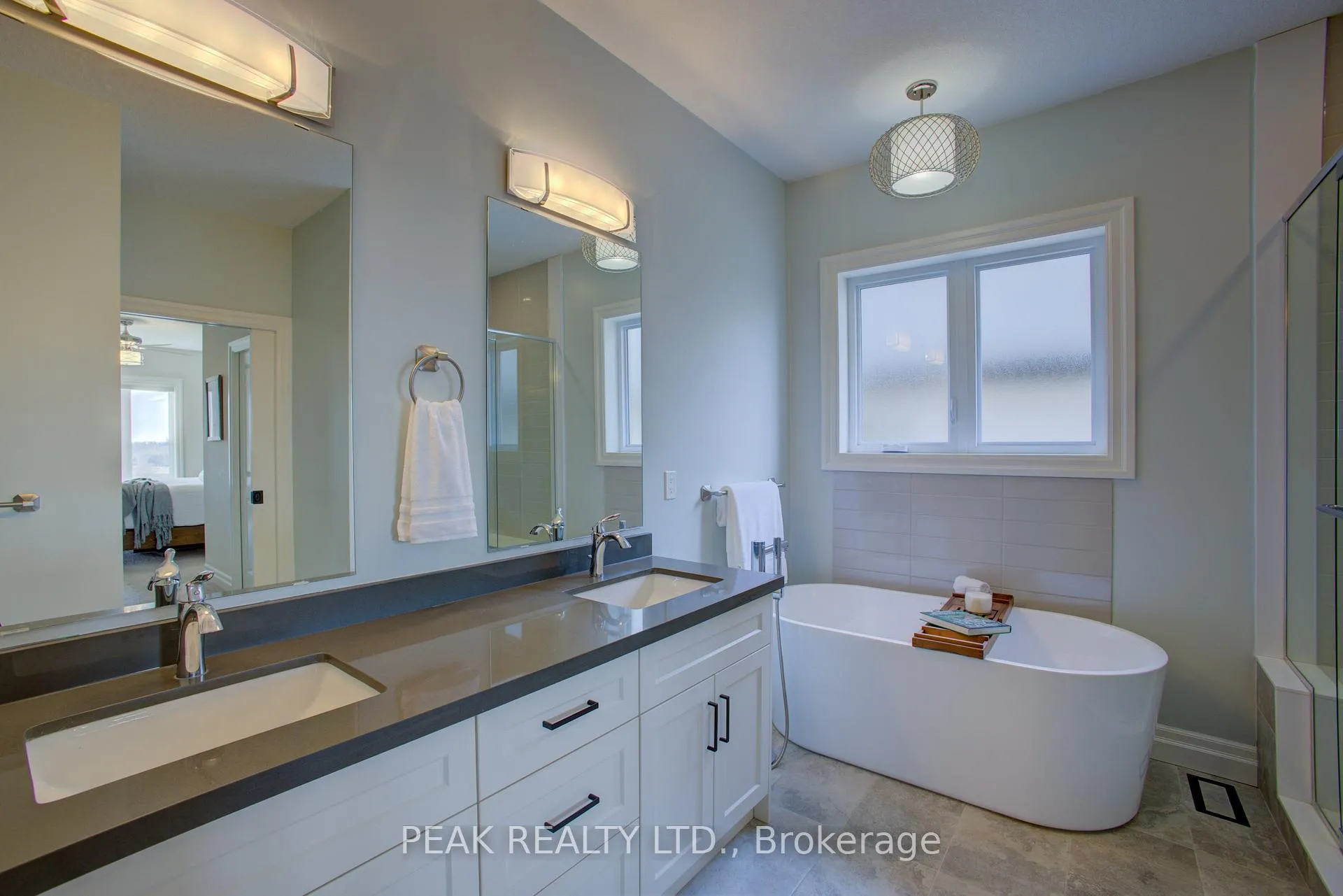 Photo 23 of 138 Ridgeview Drive, Mapleton, Rural Mapleton — HOMEH