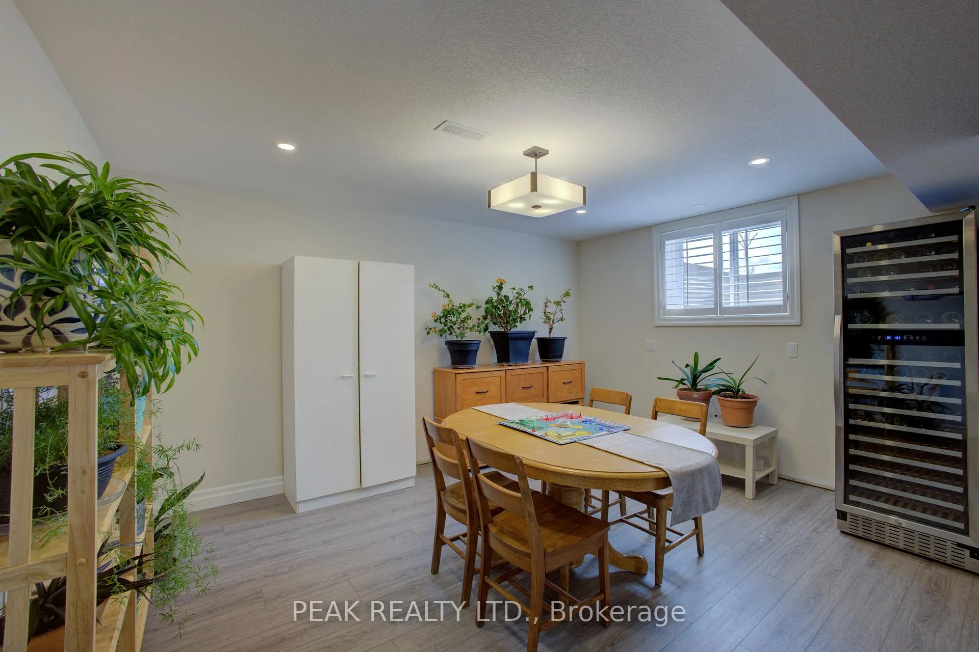 Photo 37 of 138 Ridgeview Drive, Mapleton, Rural Mapleton — HOMEH