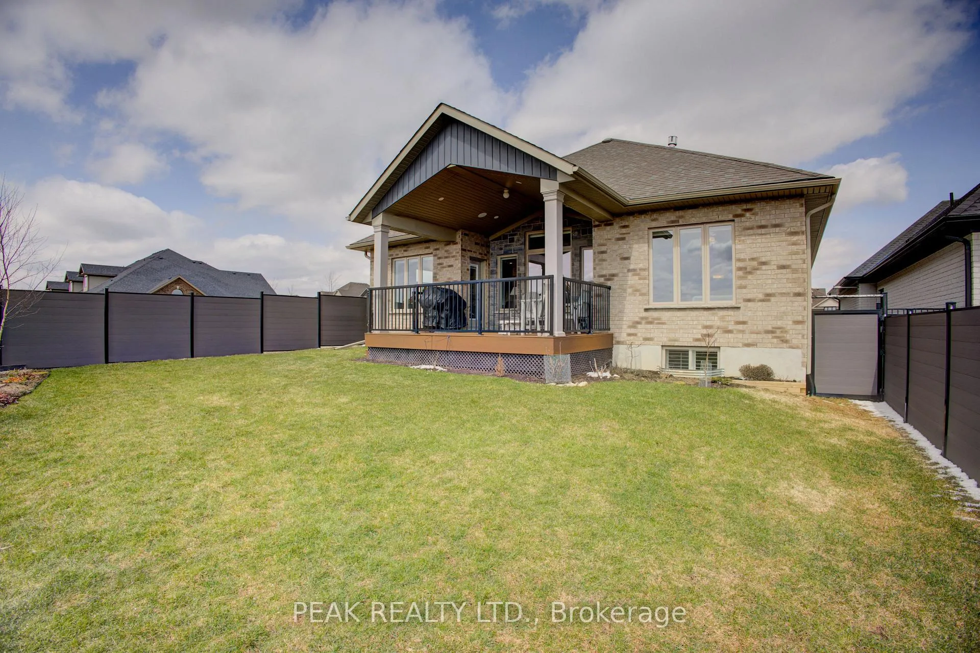 Photo 45 of 138 Ridgeview Drive, Mapleton, Rural Mapleton — HOMEH